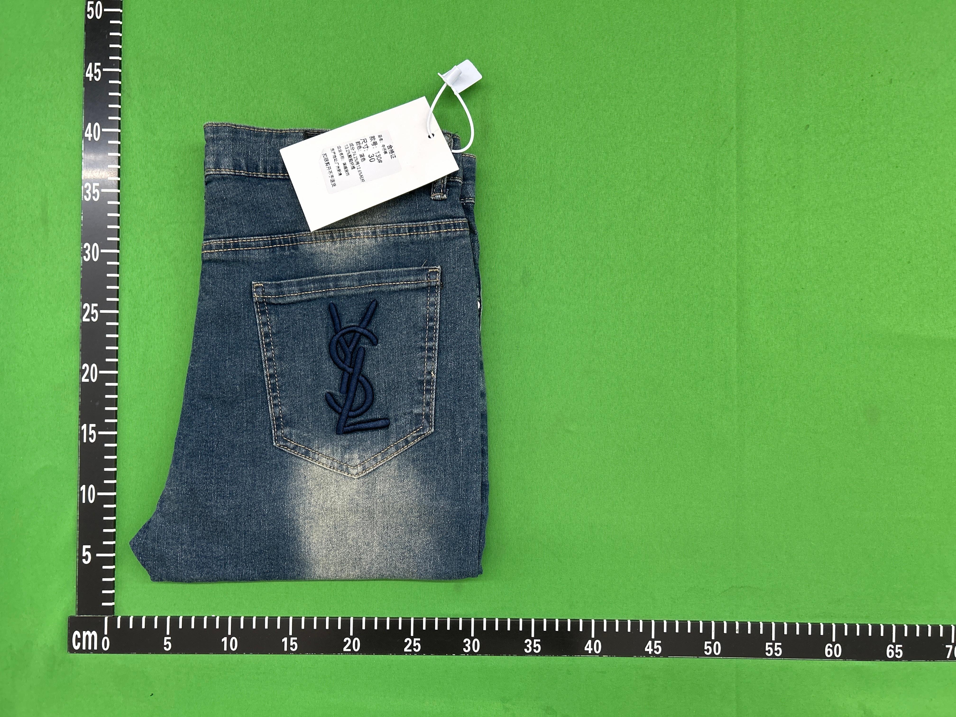 Foto QC 5 de Saint Laurent Jeans YSL Embroidered Logo Slim Off White
