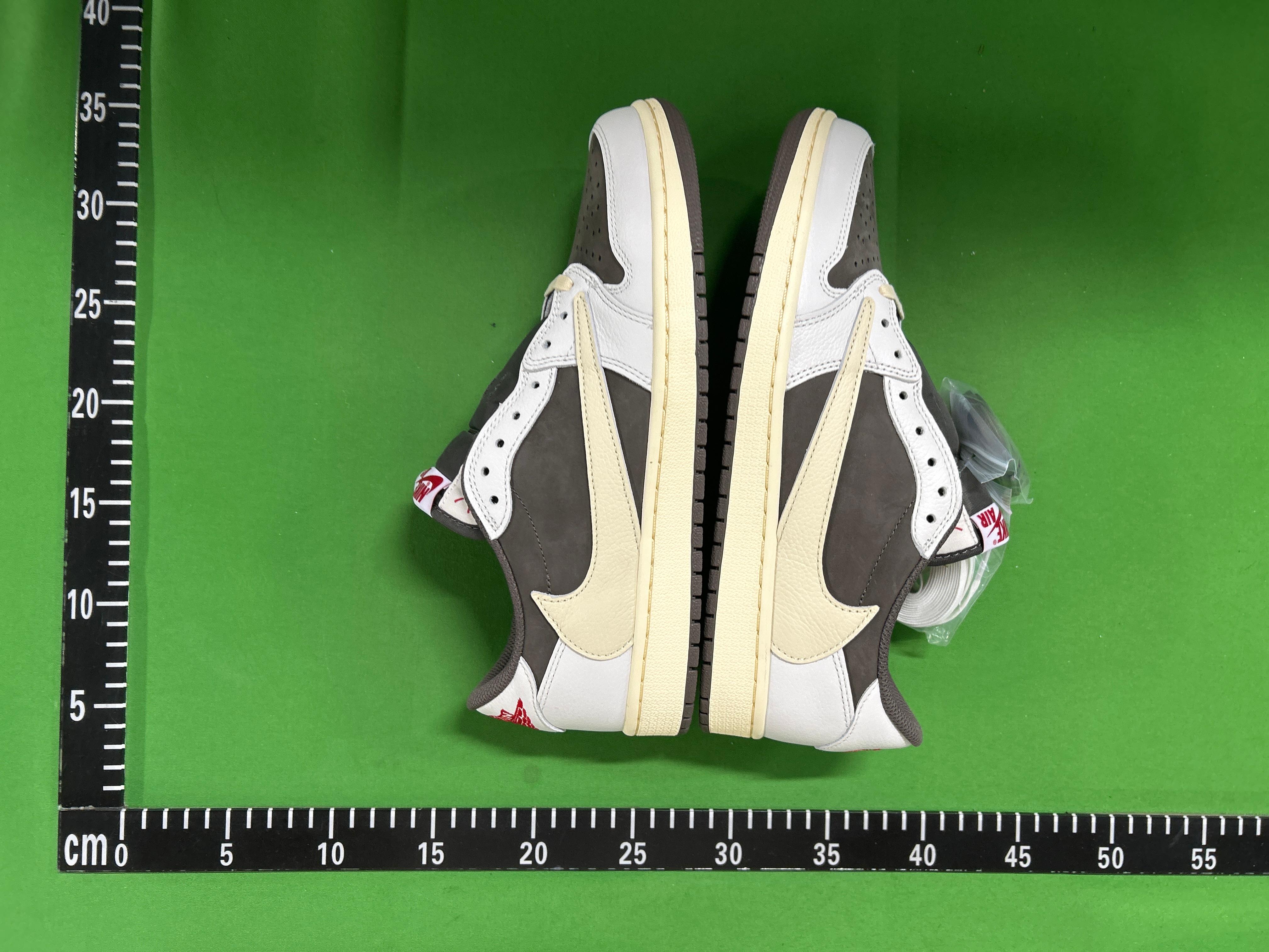 Foto QC 5 de Jordan 1 Retro Low OG SP Travis Scott Shy Pink IQ7604-100