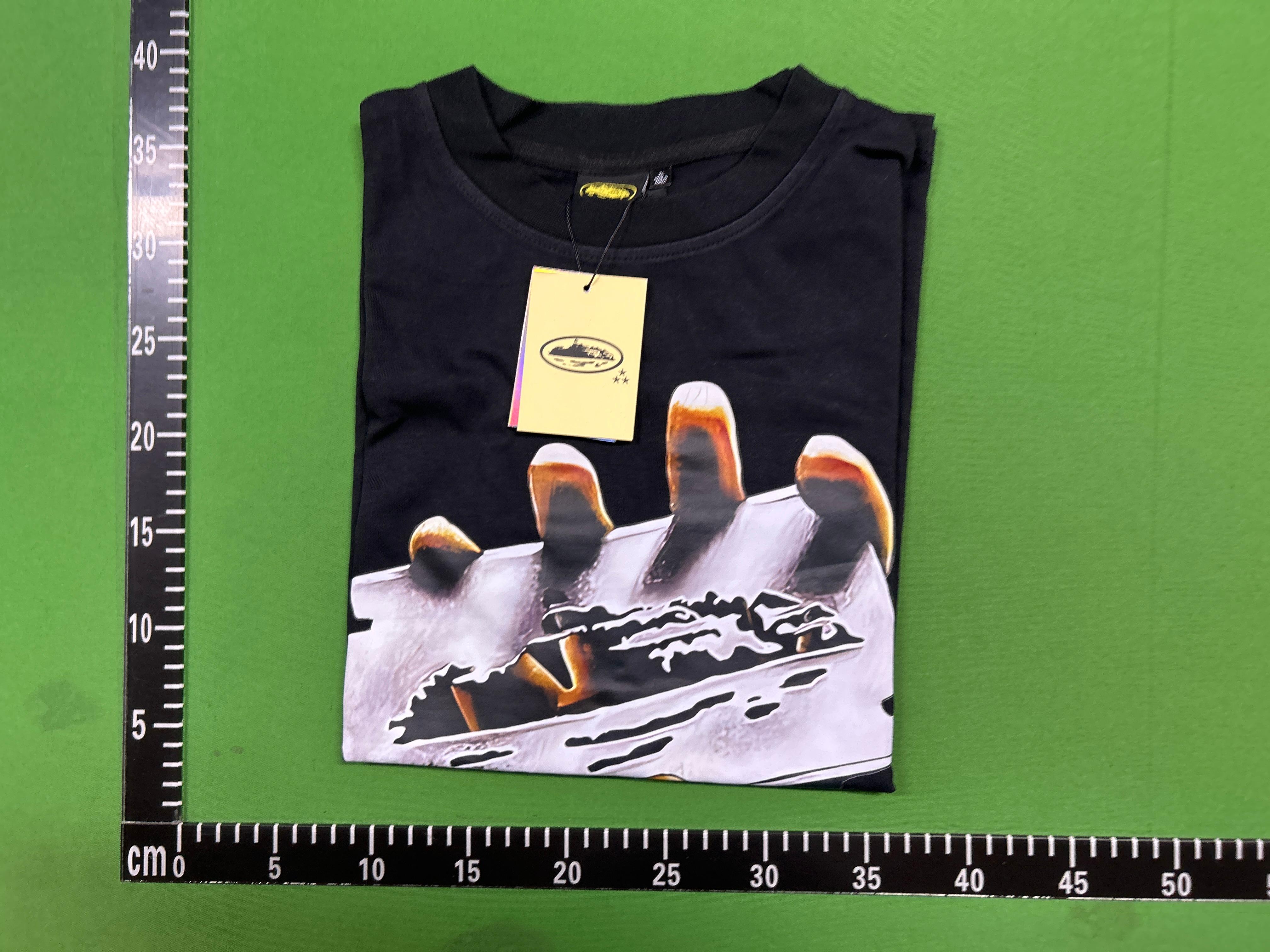 Foto QC 1 de Corteiz RTW T-shirt Star Script Logo Black