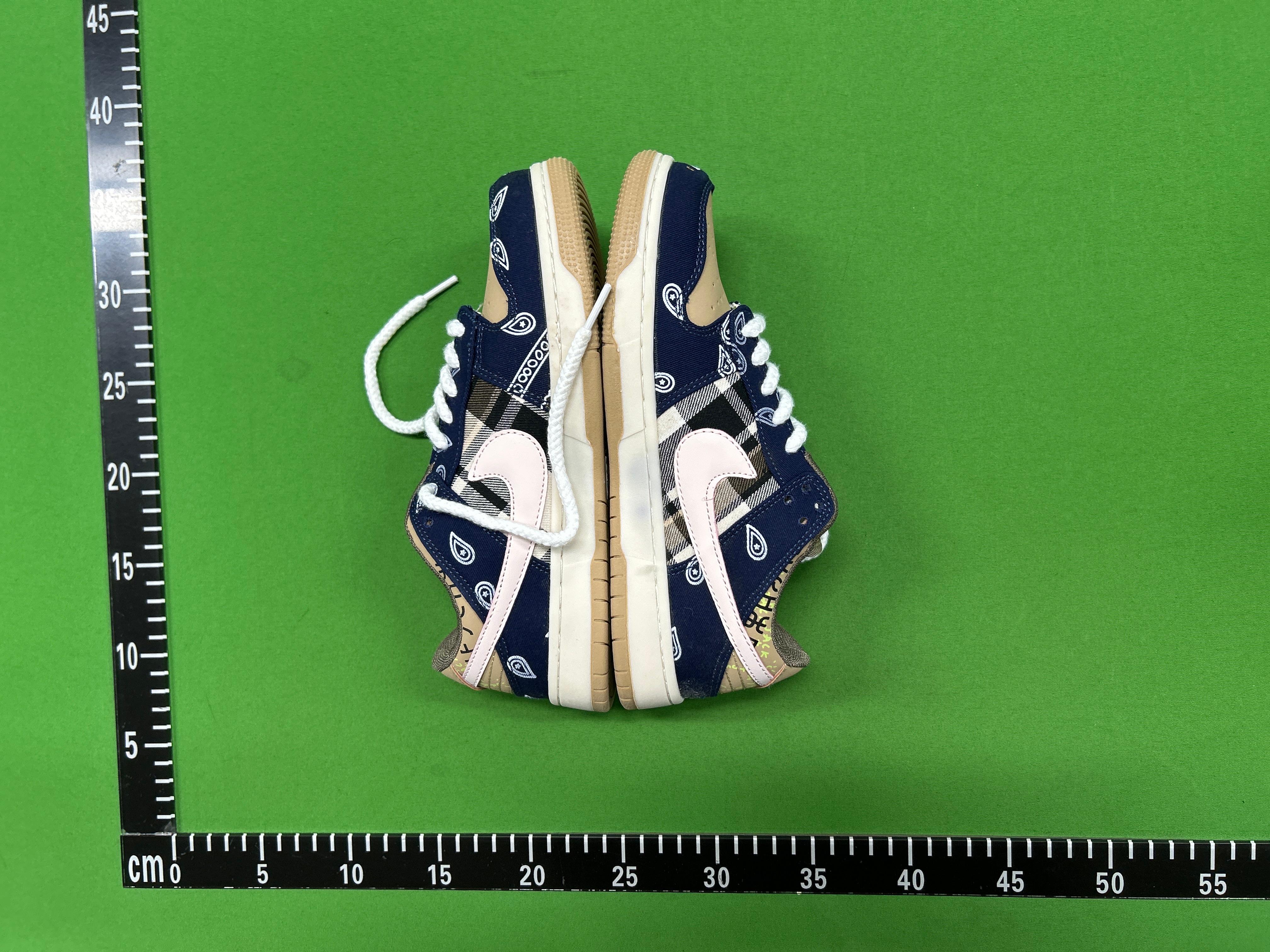 Foto QC 4 de Nike SB Dunk Low Why So Sad? BC0590-400