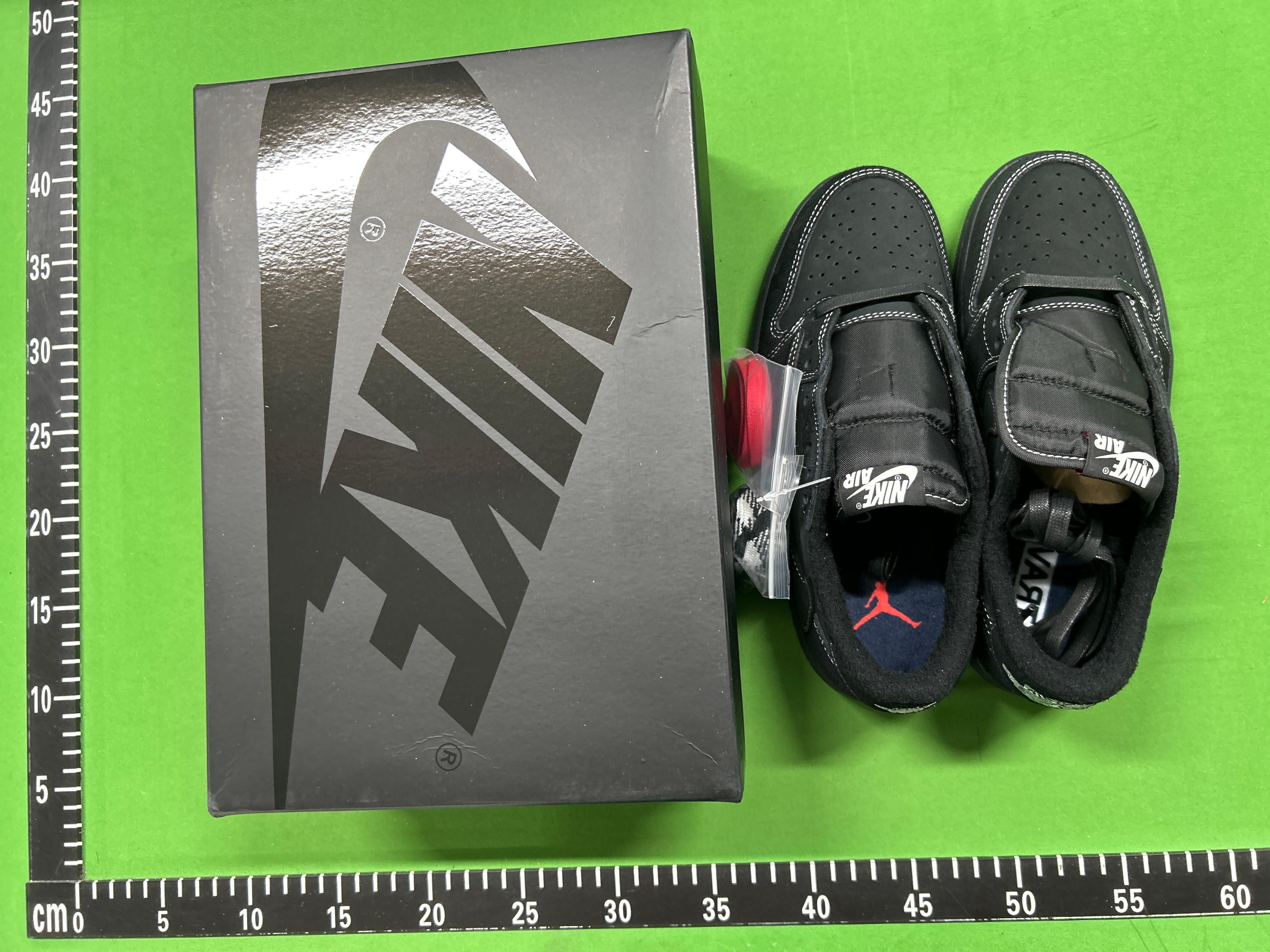 Foto QC 2 de Jordan 1 Retro Low OG SP Travis Scott Medium Olive DM7866-200