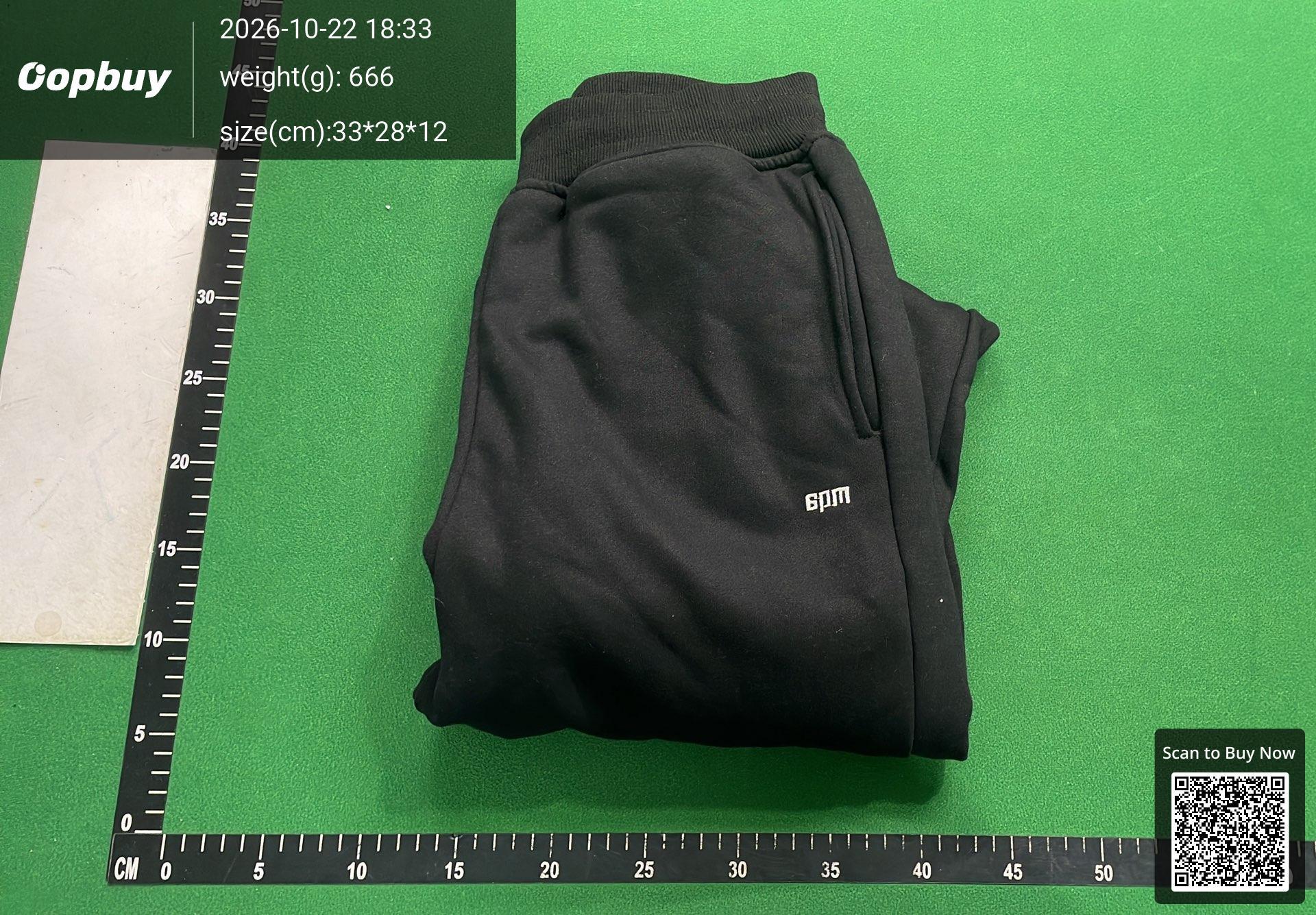 Foto QC 4 de 6PM True Religion Icons Sweater Black