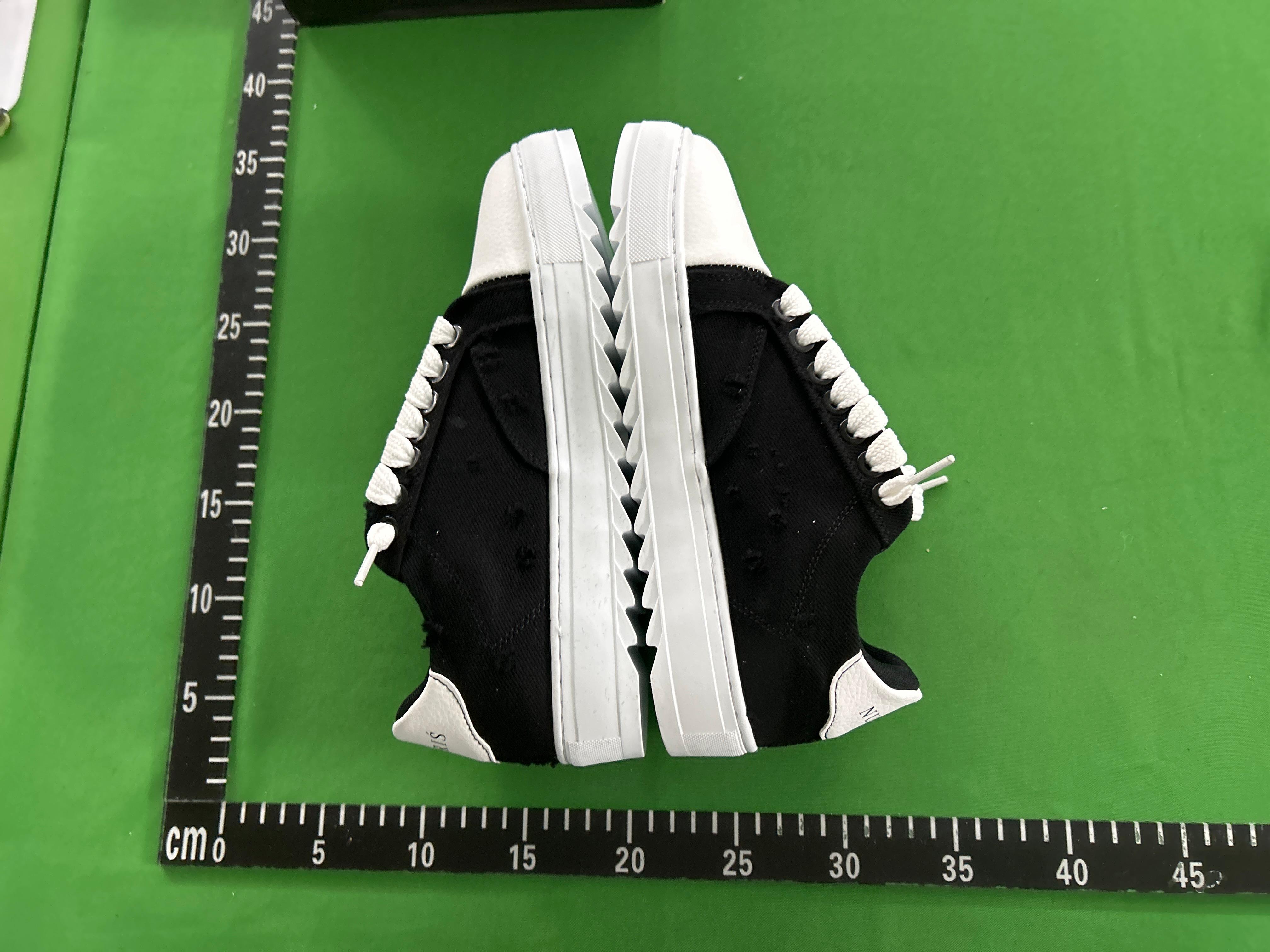 Foto QC 4 de NUMERIS BD Low White Y825