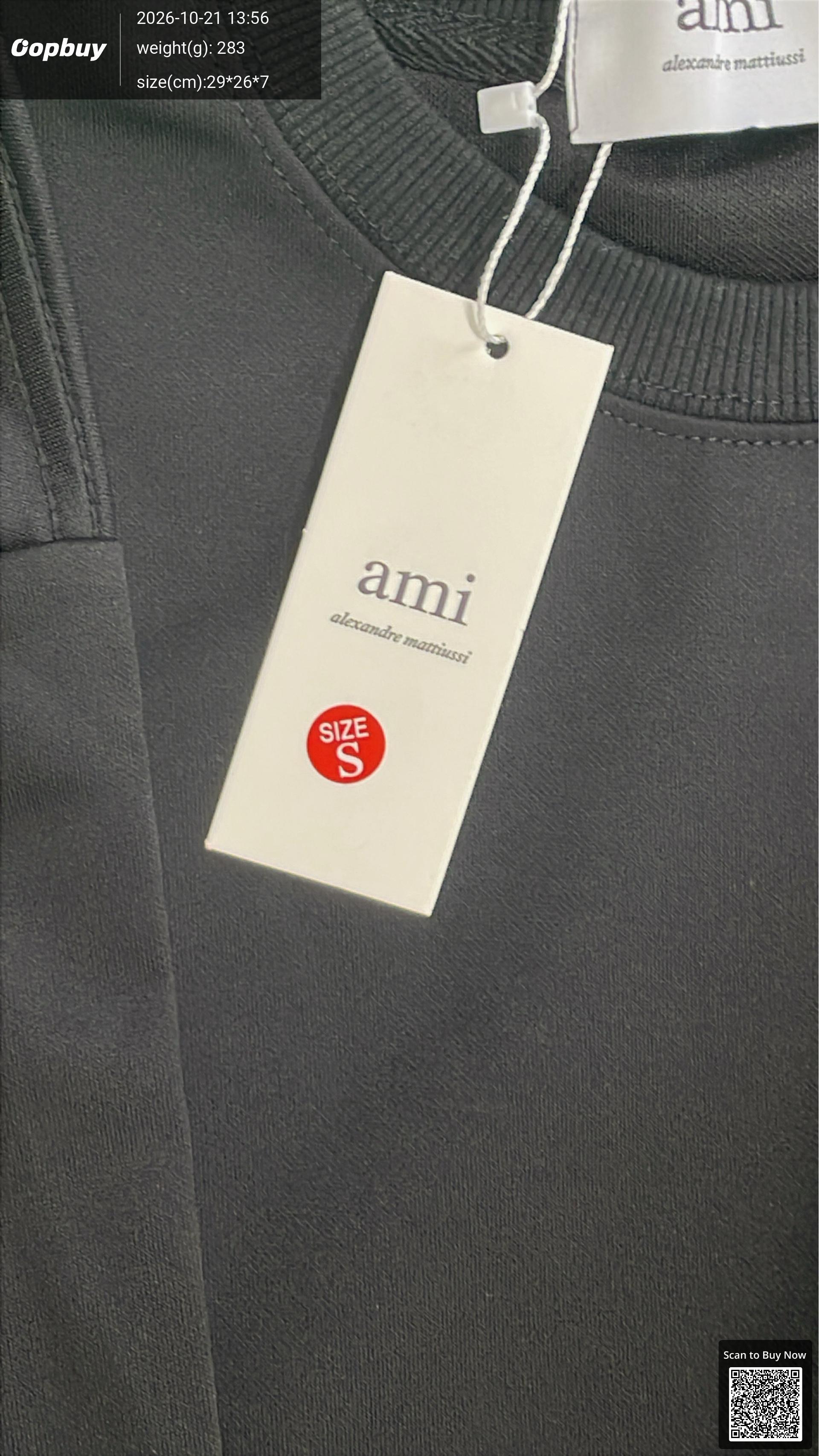 Foto QC 1 de Ami Paris Heart Logo Crewneck Sweater Black