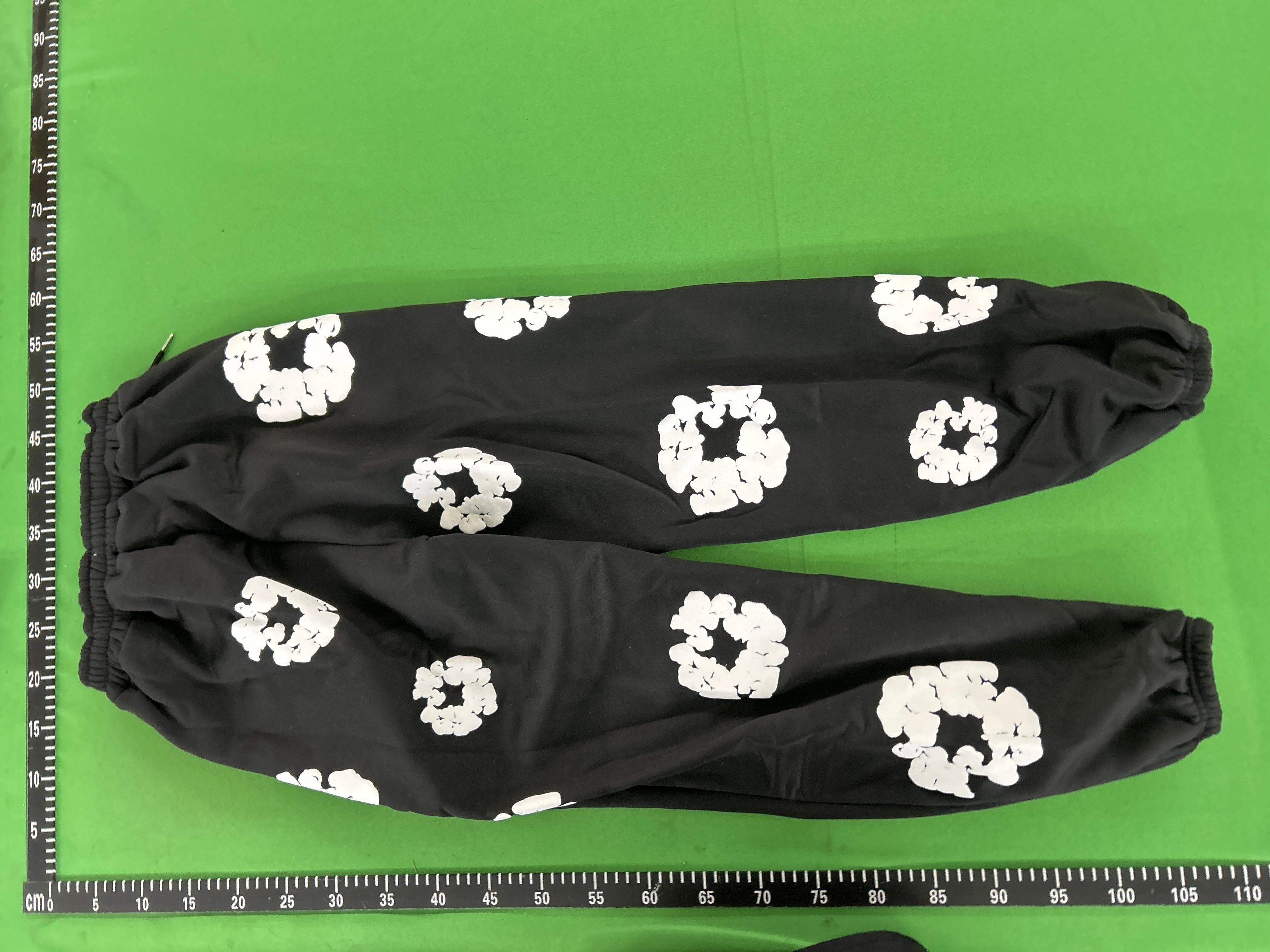 Foto QC 6 de Denim Tears Cotton Wreath Sweater Puff Print White