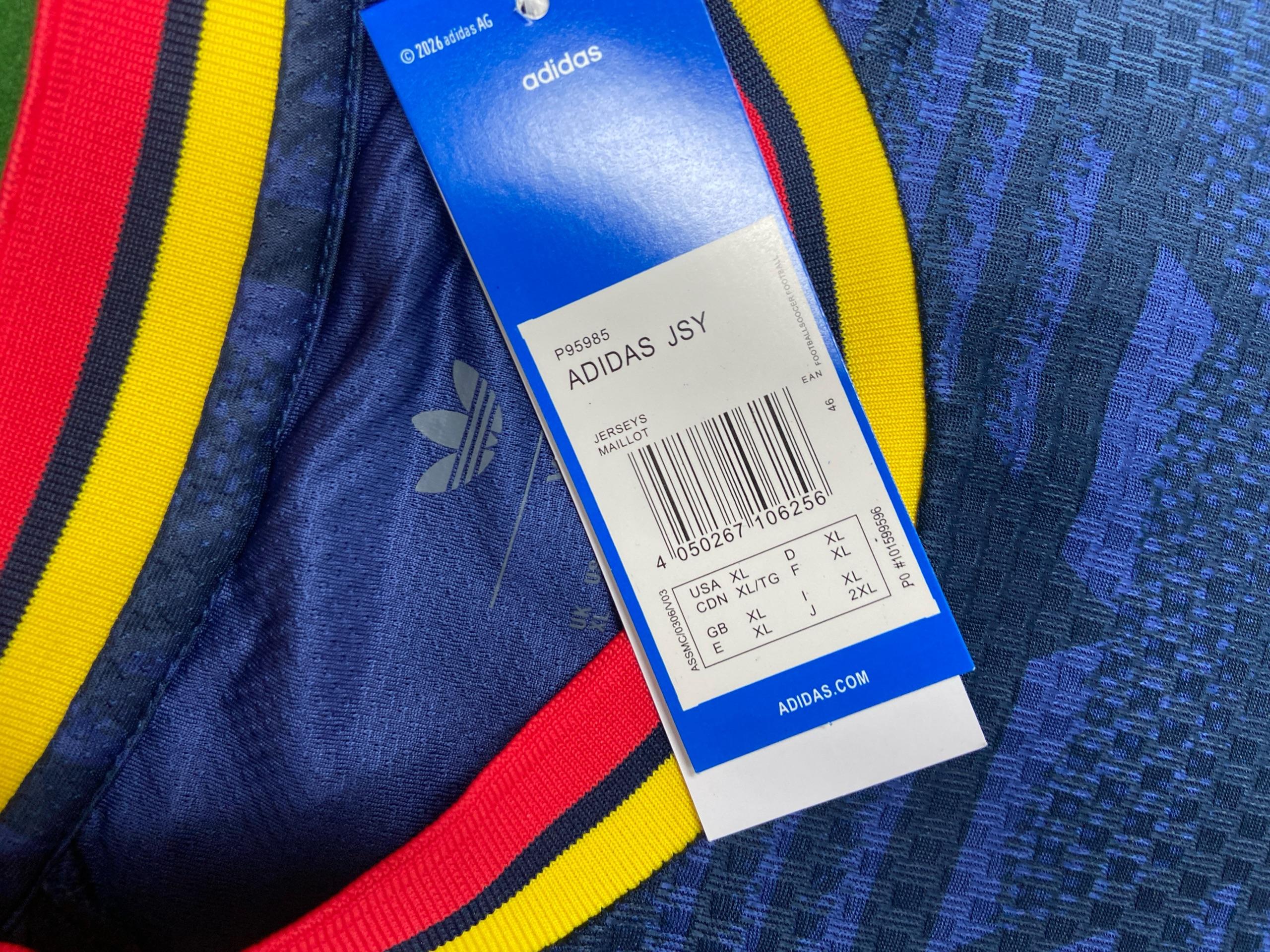 Foto QC 2 de adidas x Spain 2026 Home Authentic Jersey Vivid Red