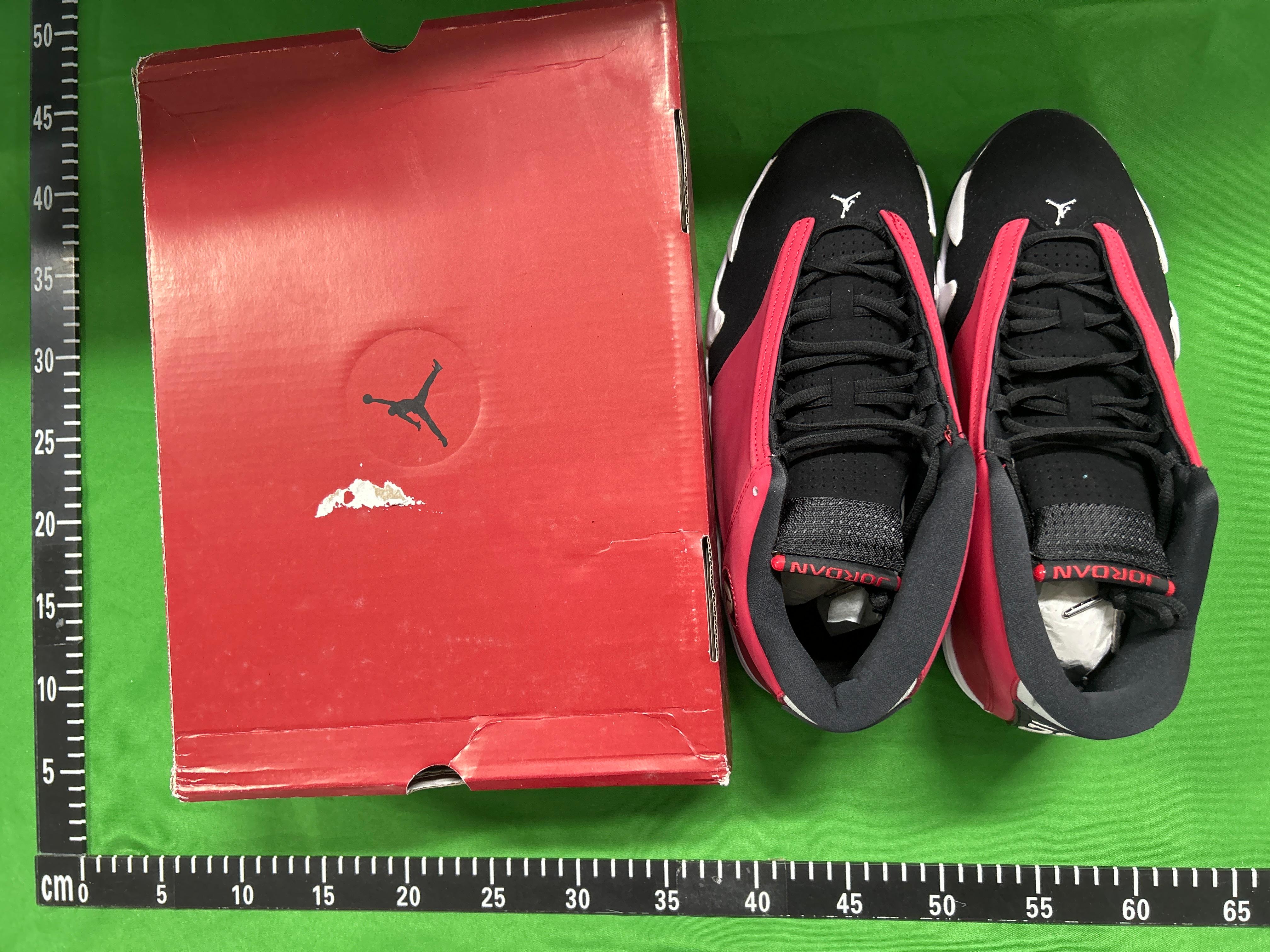 Foto QC 2 de Jordan 14 Retro Black Toe 487471-102
