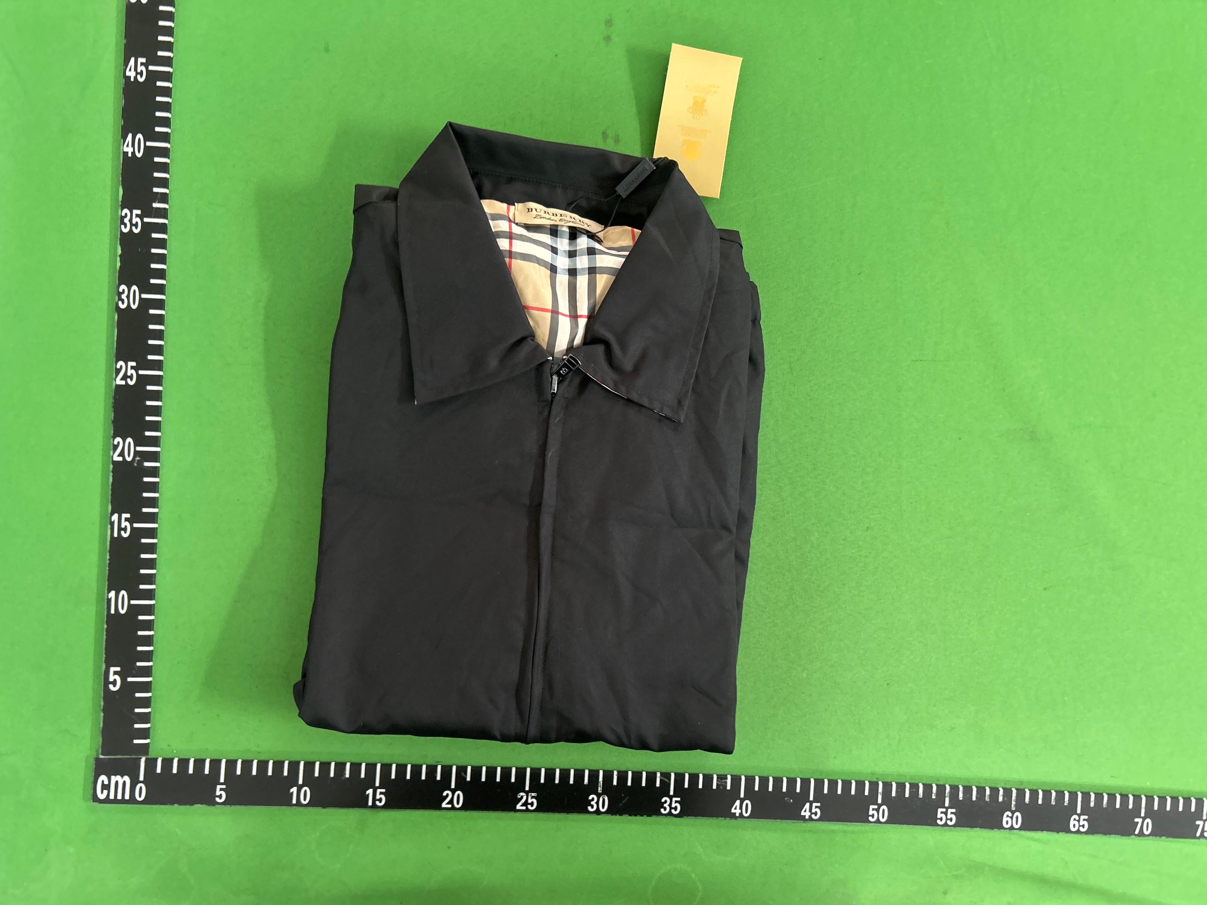 Foto QC 1 de Burberry Vintage Check Hooded Jacket Archive Beige