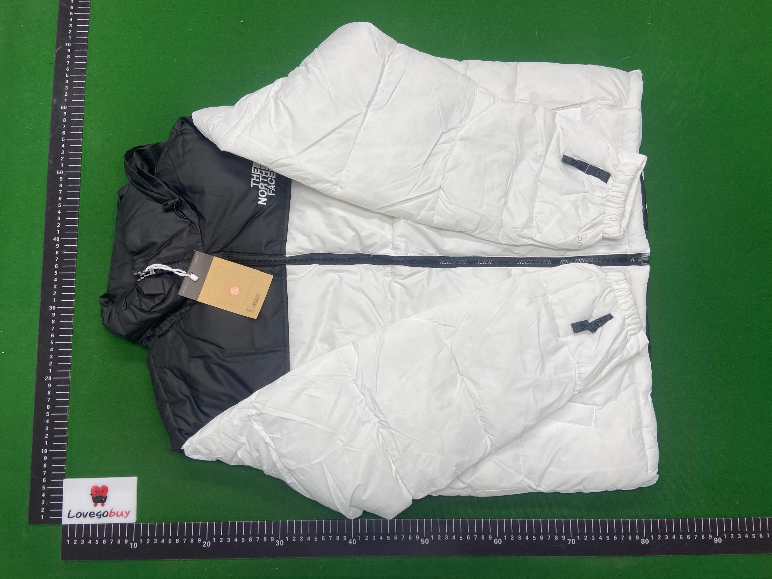 Foto QC 2 de The North Face 1996 Retro Nuptse Puffer Jacket Navy Black