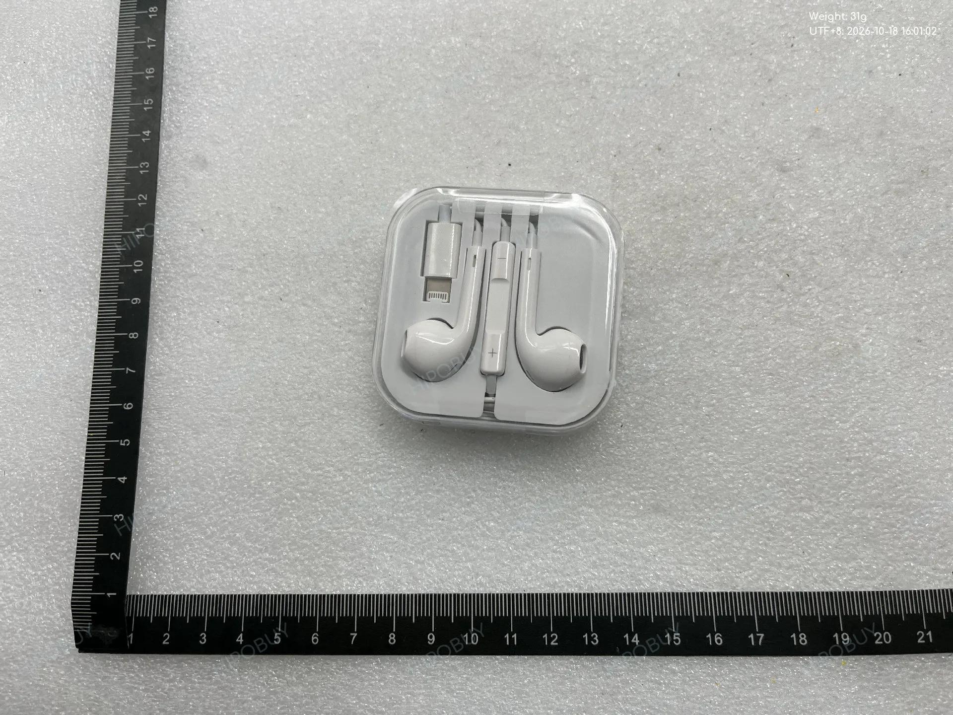 Foto QC 7 de Apple EarPods with Lightning Connector White