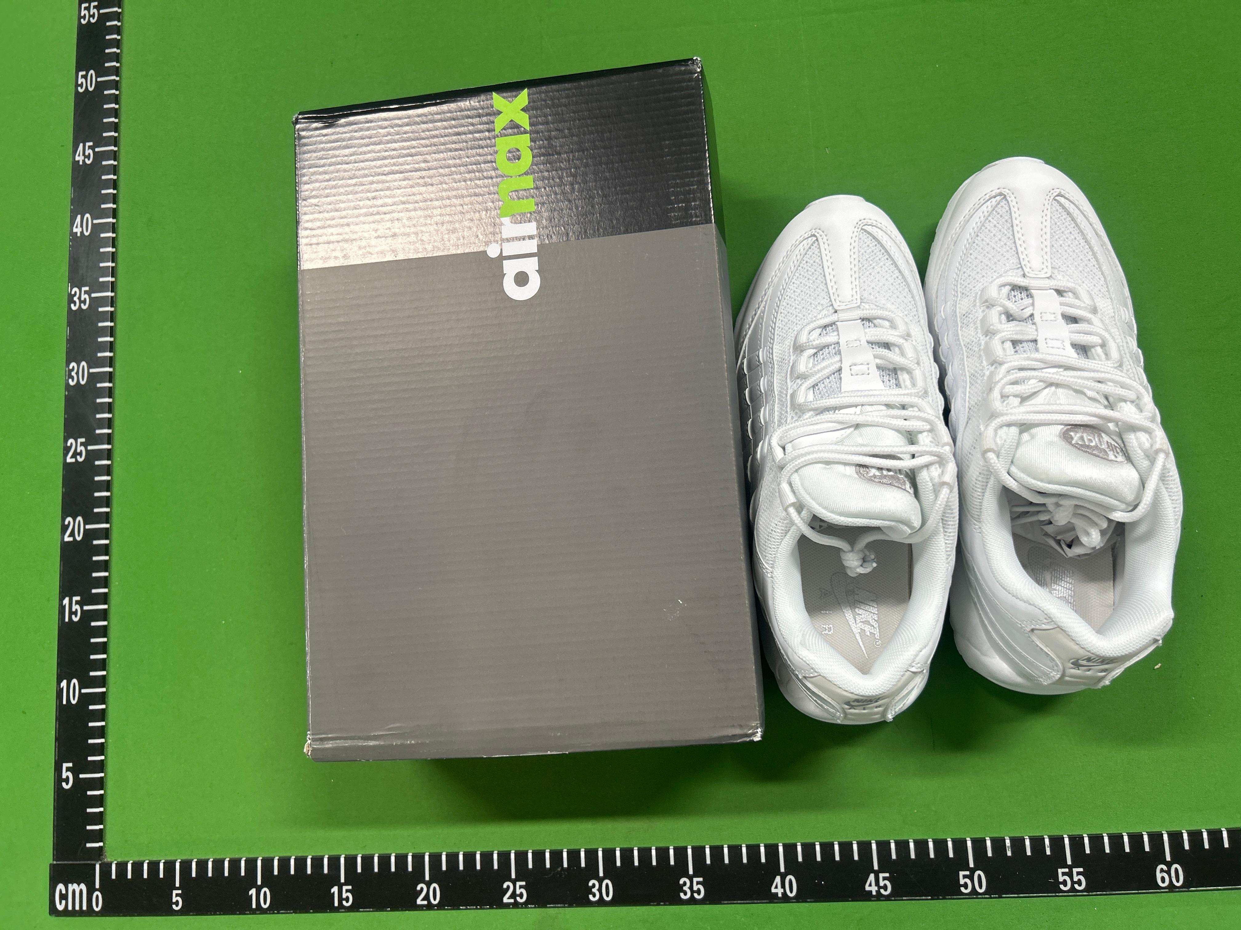 Foto QC 2 de Nike Air Max 95 Triple Black CI3705-001