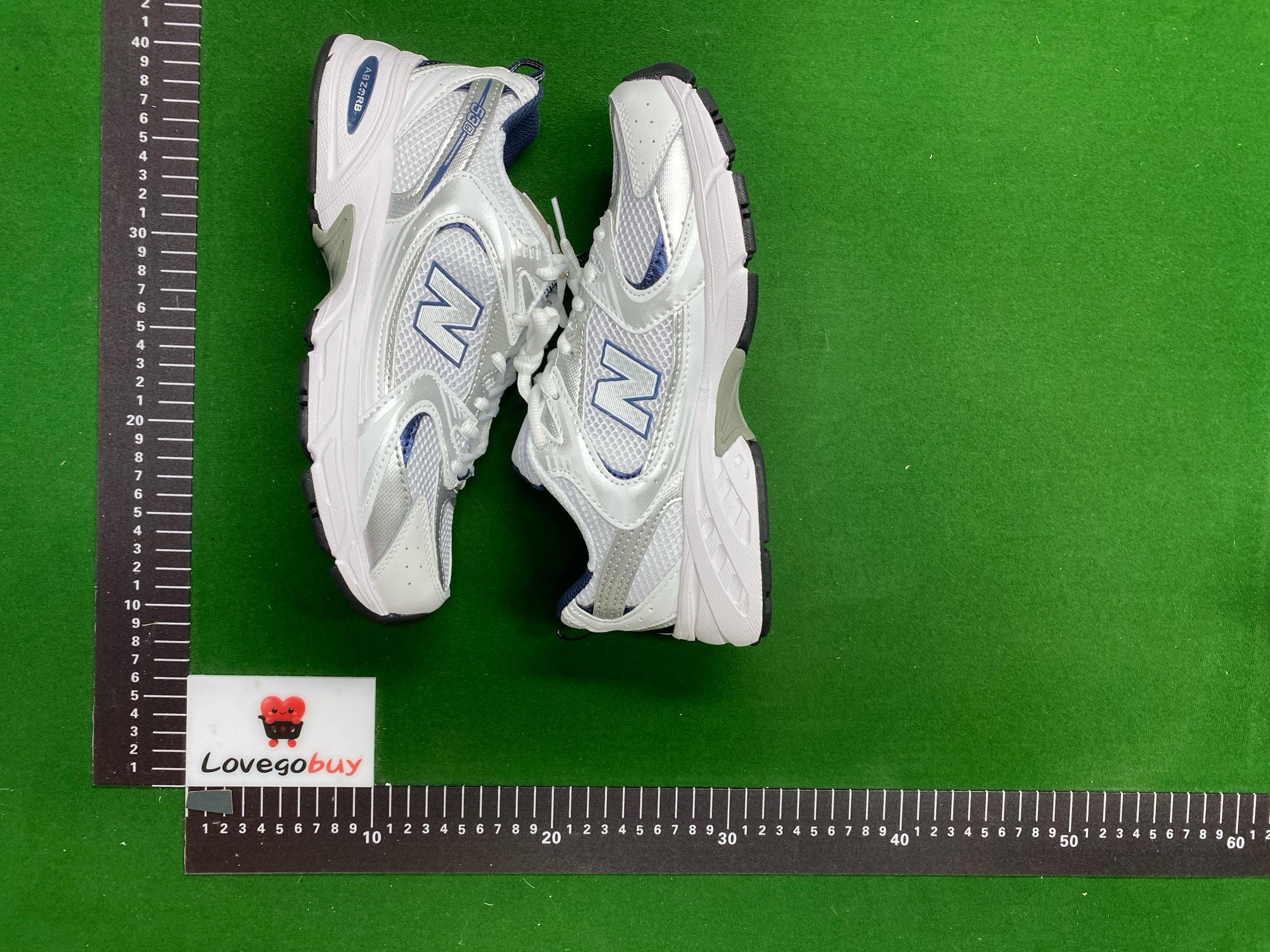 Foto QC 2 de New Balance 530 Retro White Silver Navy MR530SG