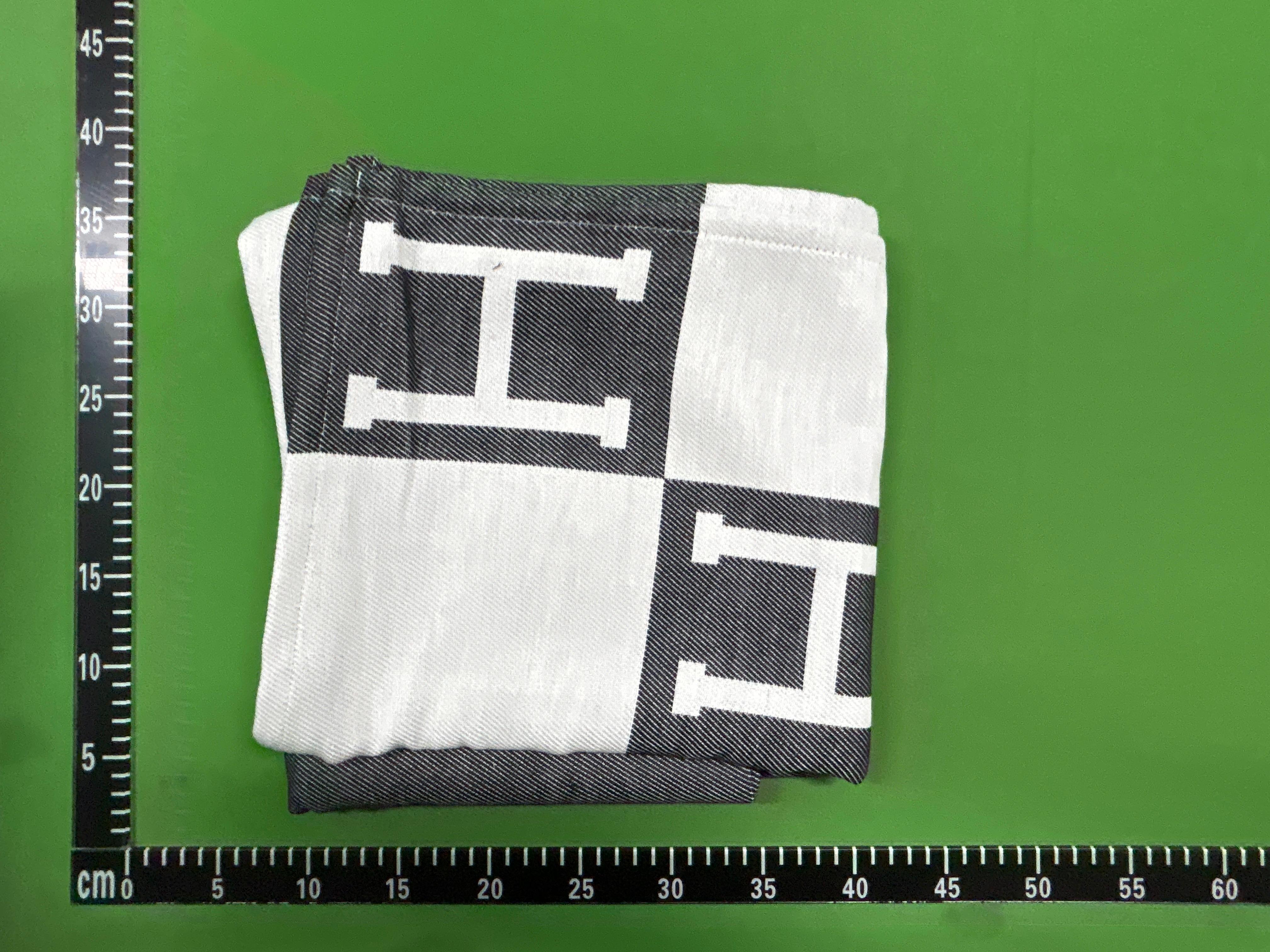 Foto QC 1 de Hermes H Blanket Grey