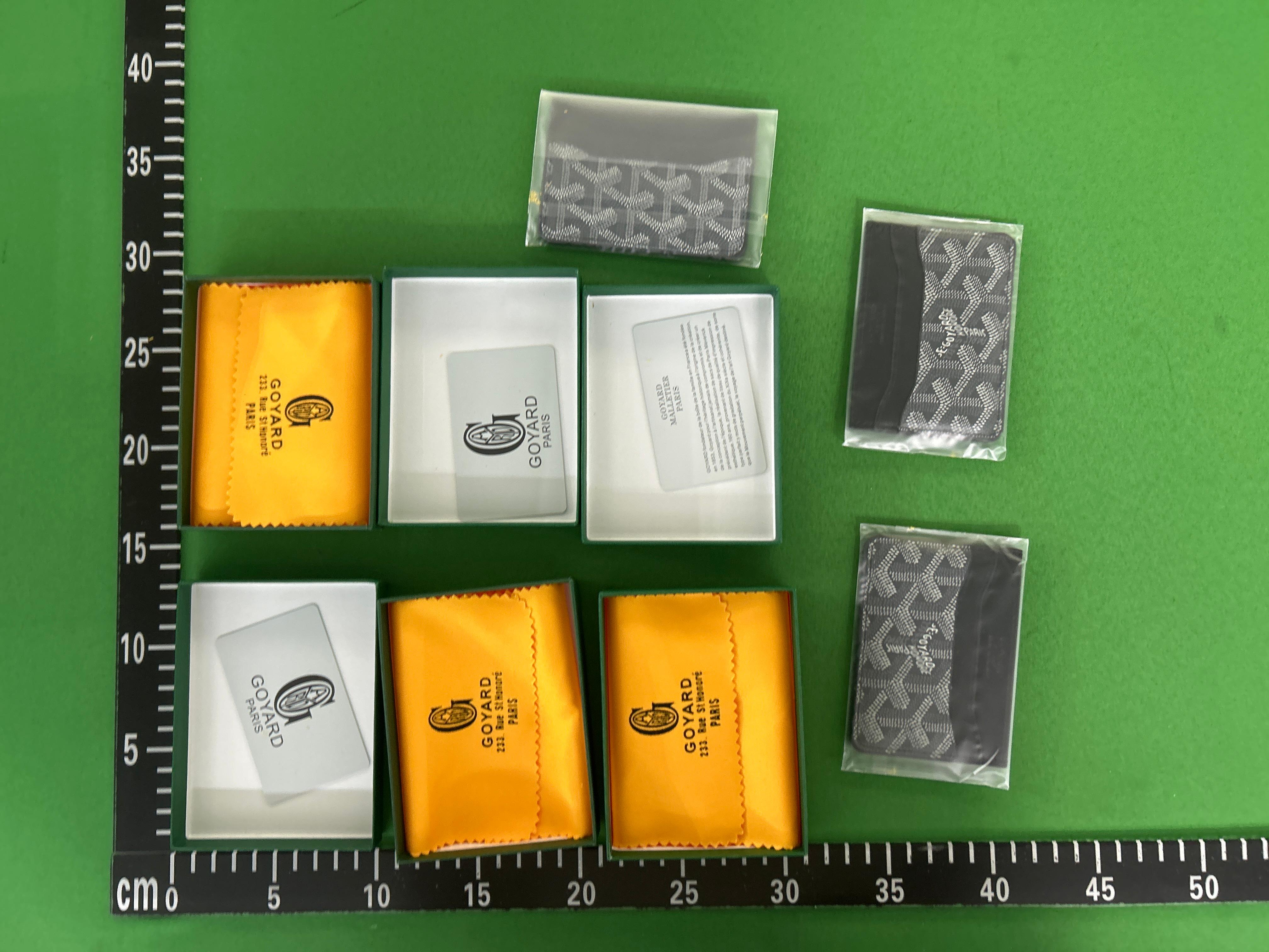 Foto QC 4 de Goyard Saint Sulpice Card Holder Goyardine Green