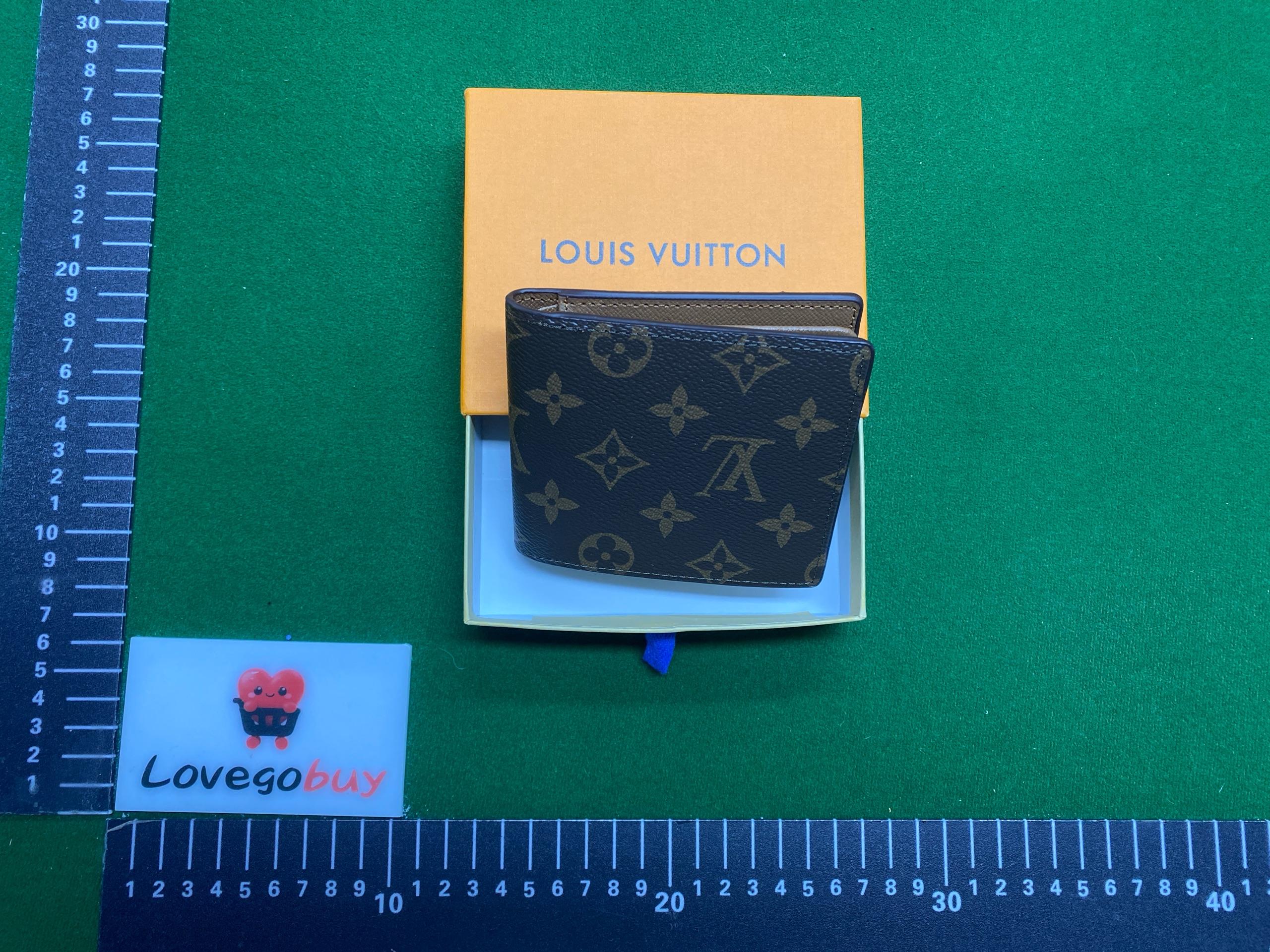 Foto QC 3 de Louis Vuitton Multiple Wallet Monogram Eclipse