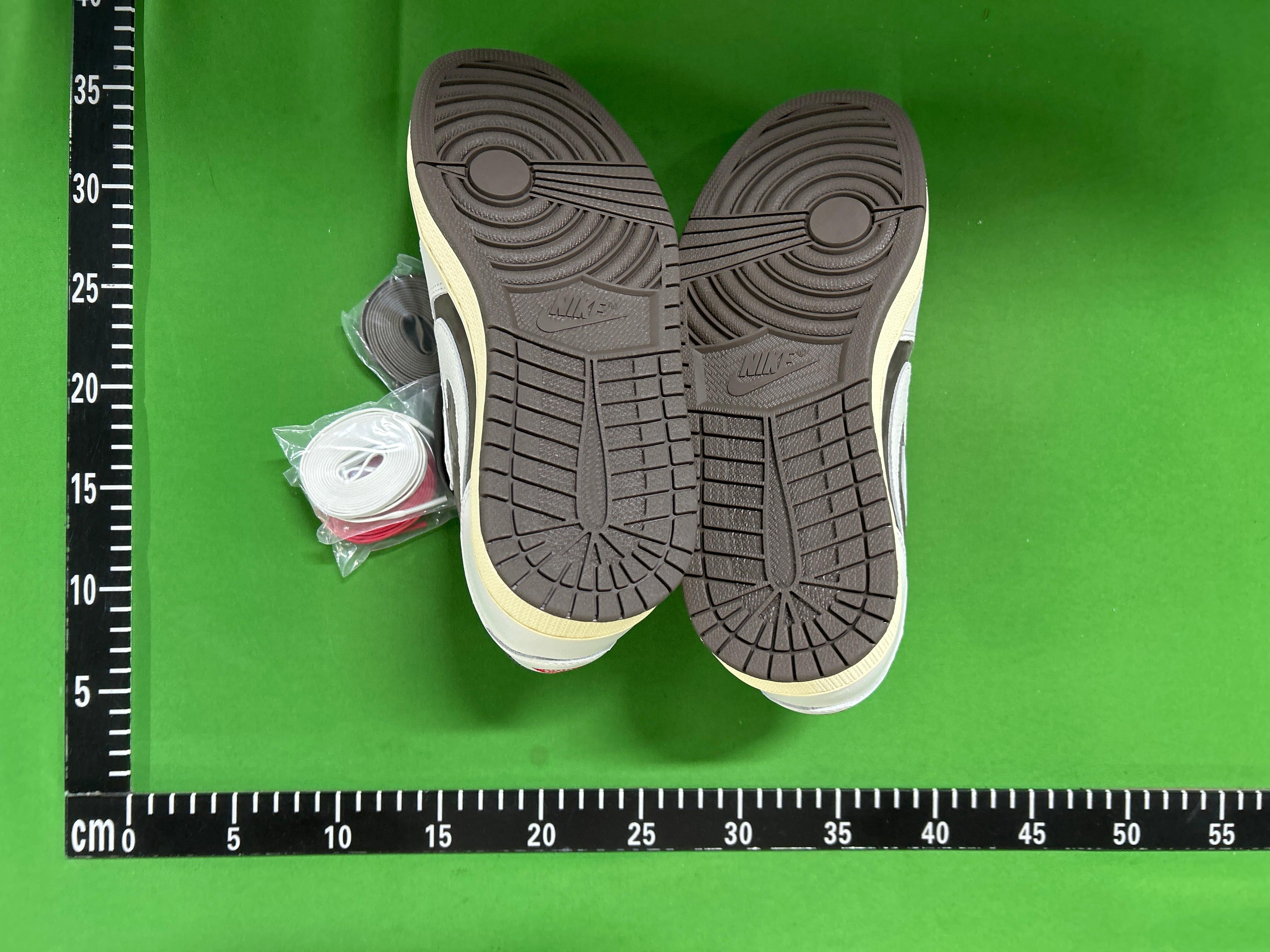 Foto QC 6 de Jordan 1 Retro Low OG SP Travis Scott Shy Pink IQ7604-100