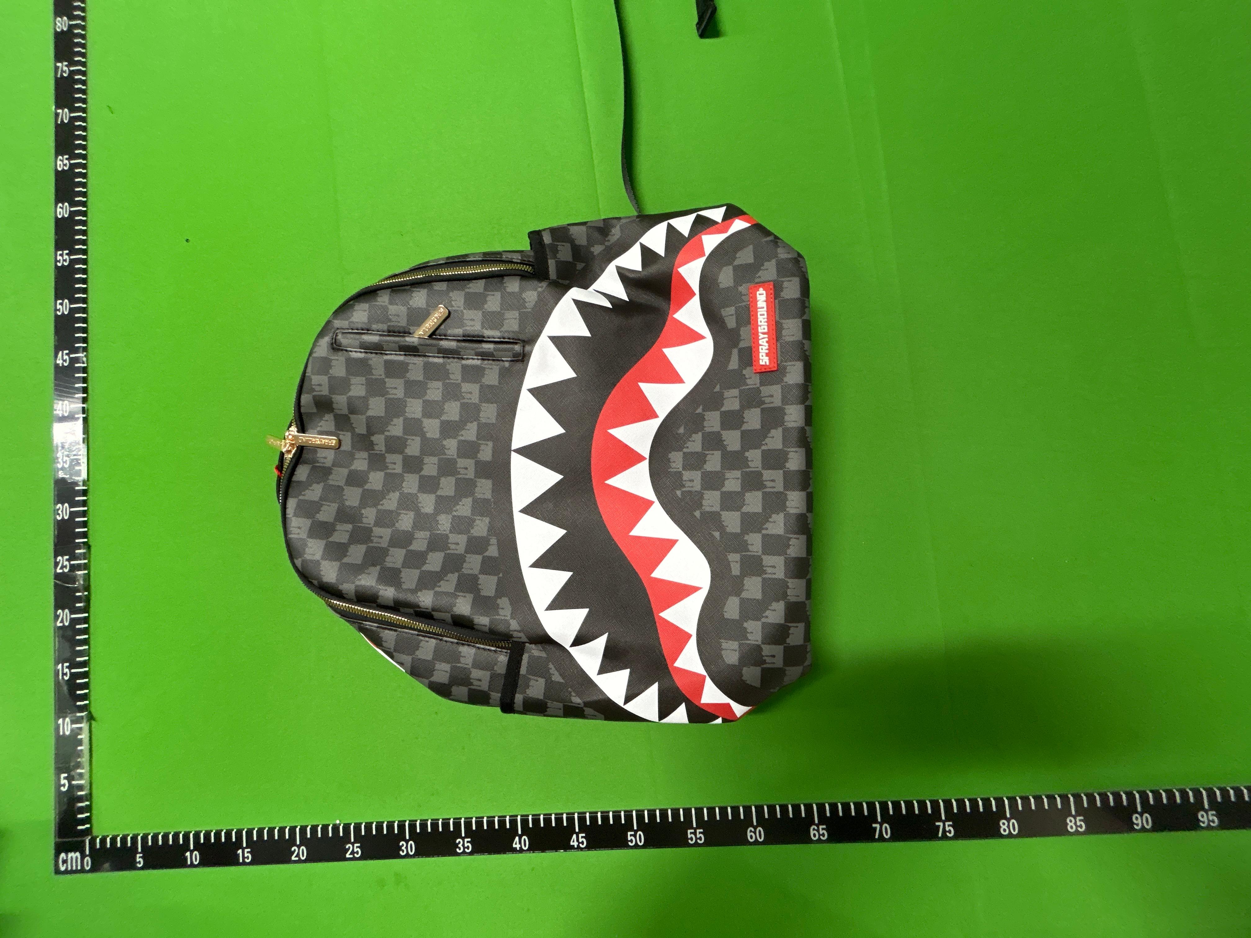 Foto QC 1 de Sprayground x Jon Z 305 Shark Island Backpack 20L Blue Checkered