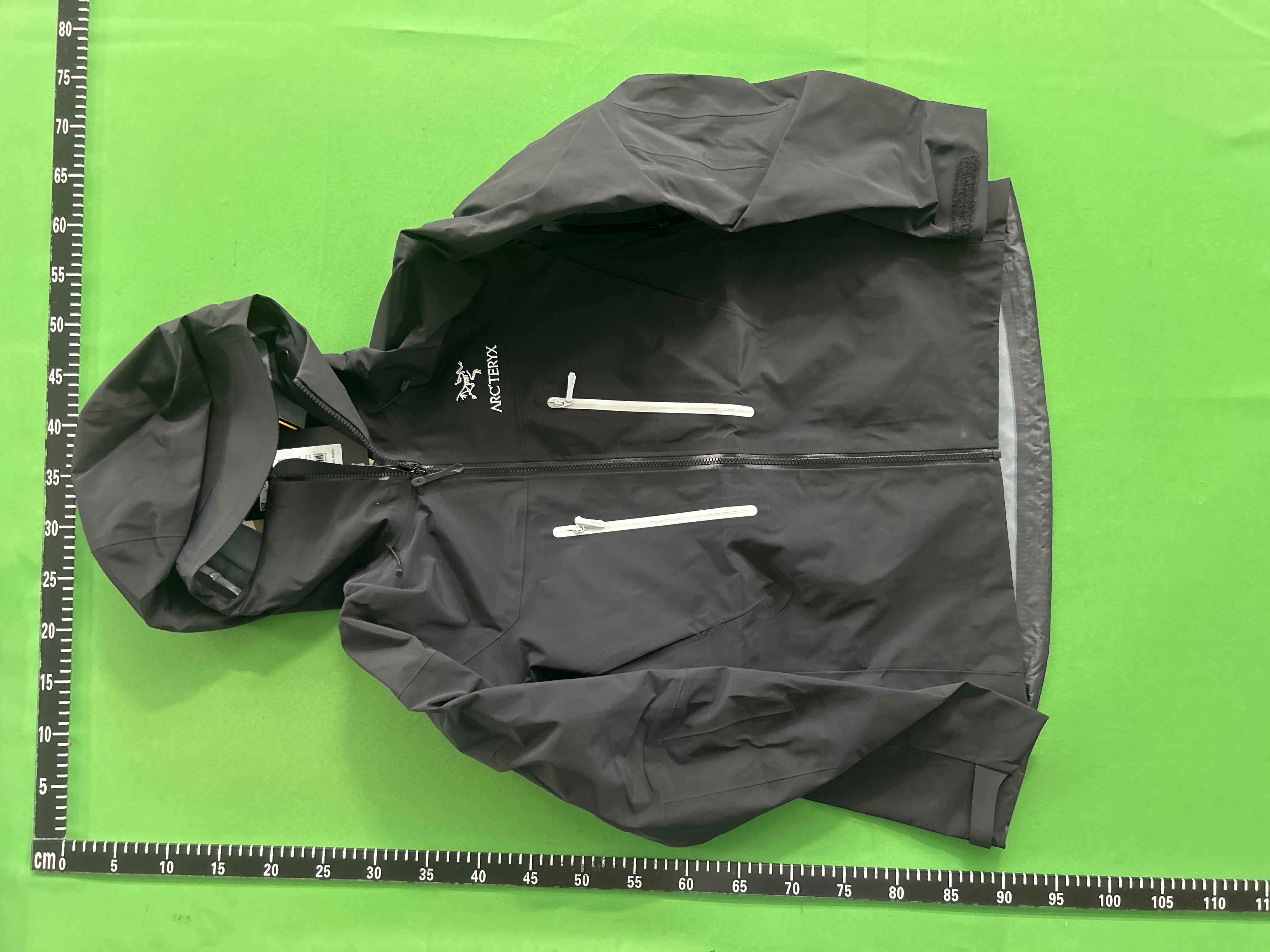 Foto QC 7 de Arc'teryx LT SV Jacket Gore-Tex Black