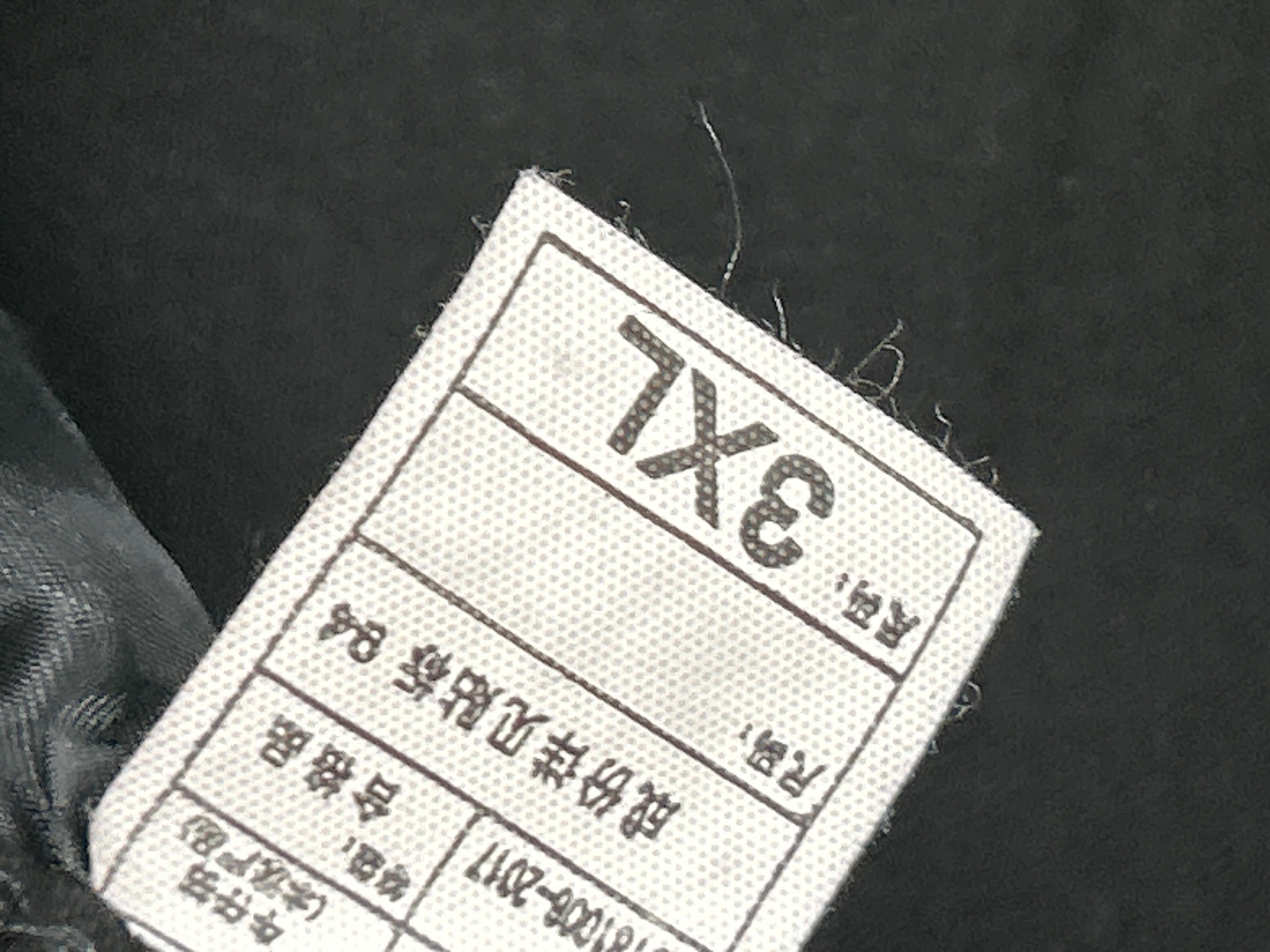 Foto QC 4 de Amiri Jeans Slim Distressed Black