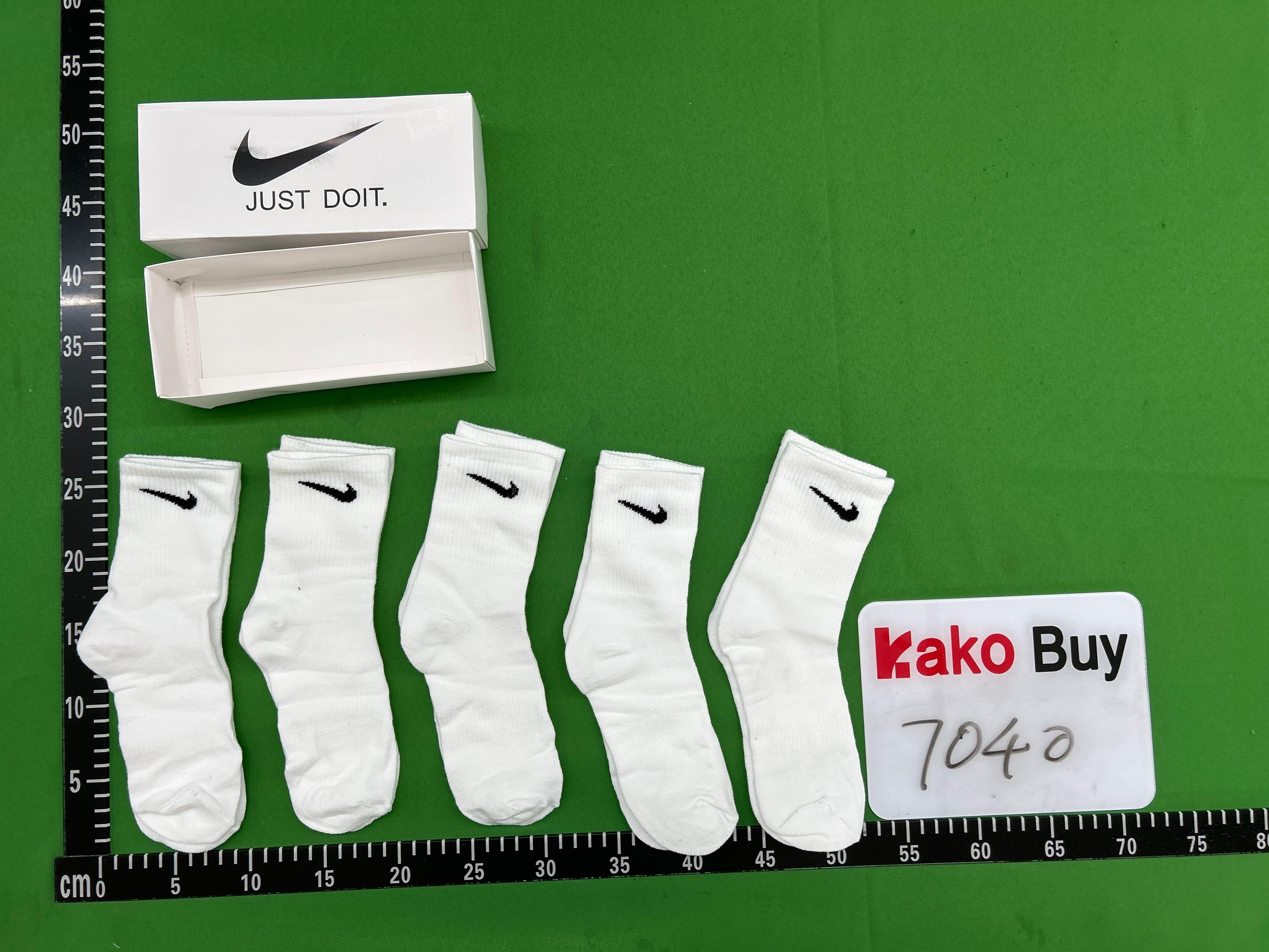 Foto QC 6 de Nike Everyday Crew Socks White Black
