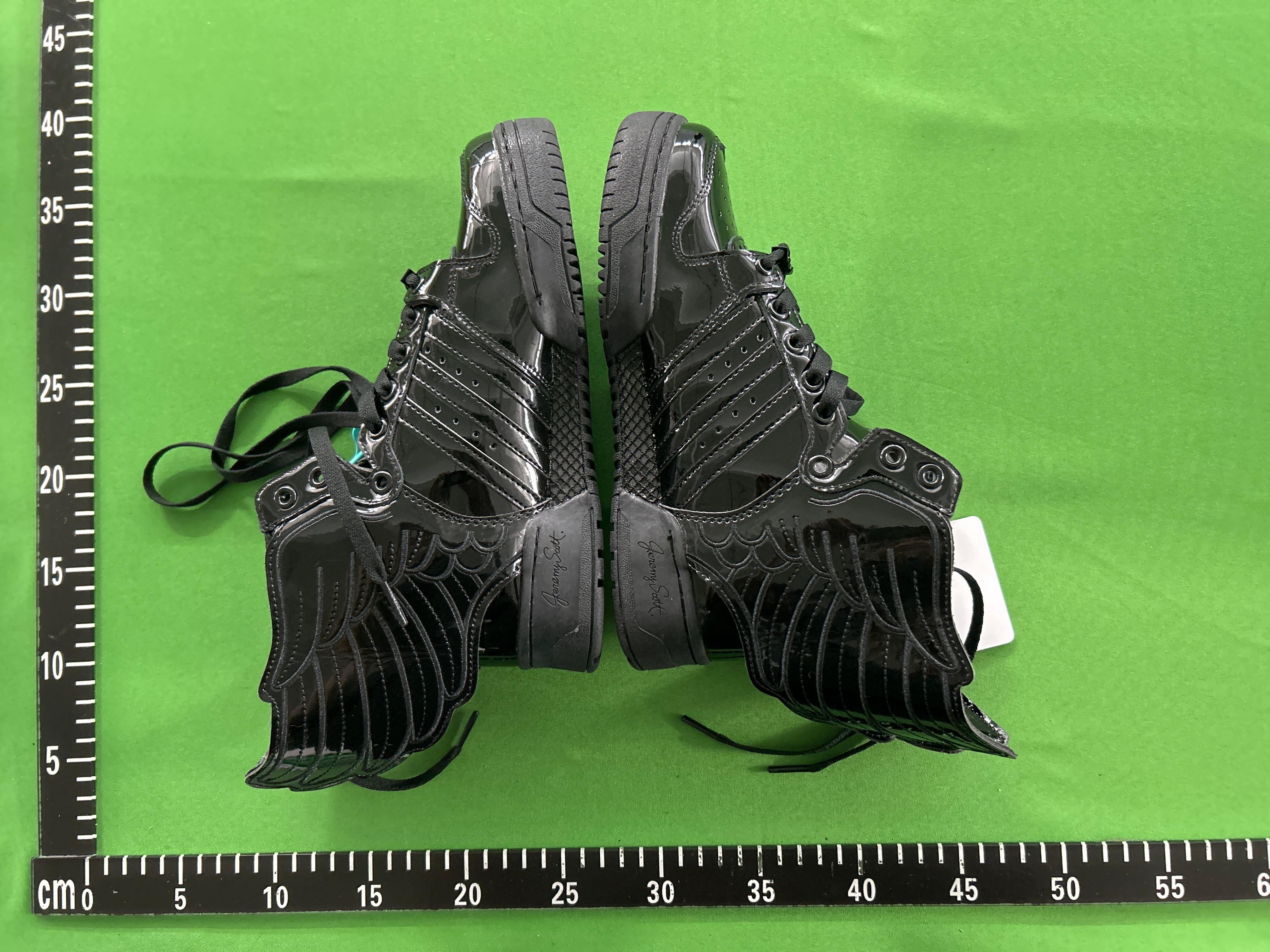 Foto QC 6 de adidas Forum JS Wings 4.0 High Jeremy Scott Cloud White GX9445