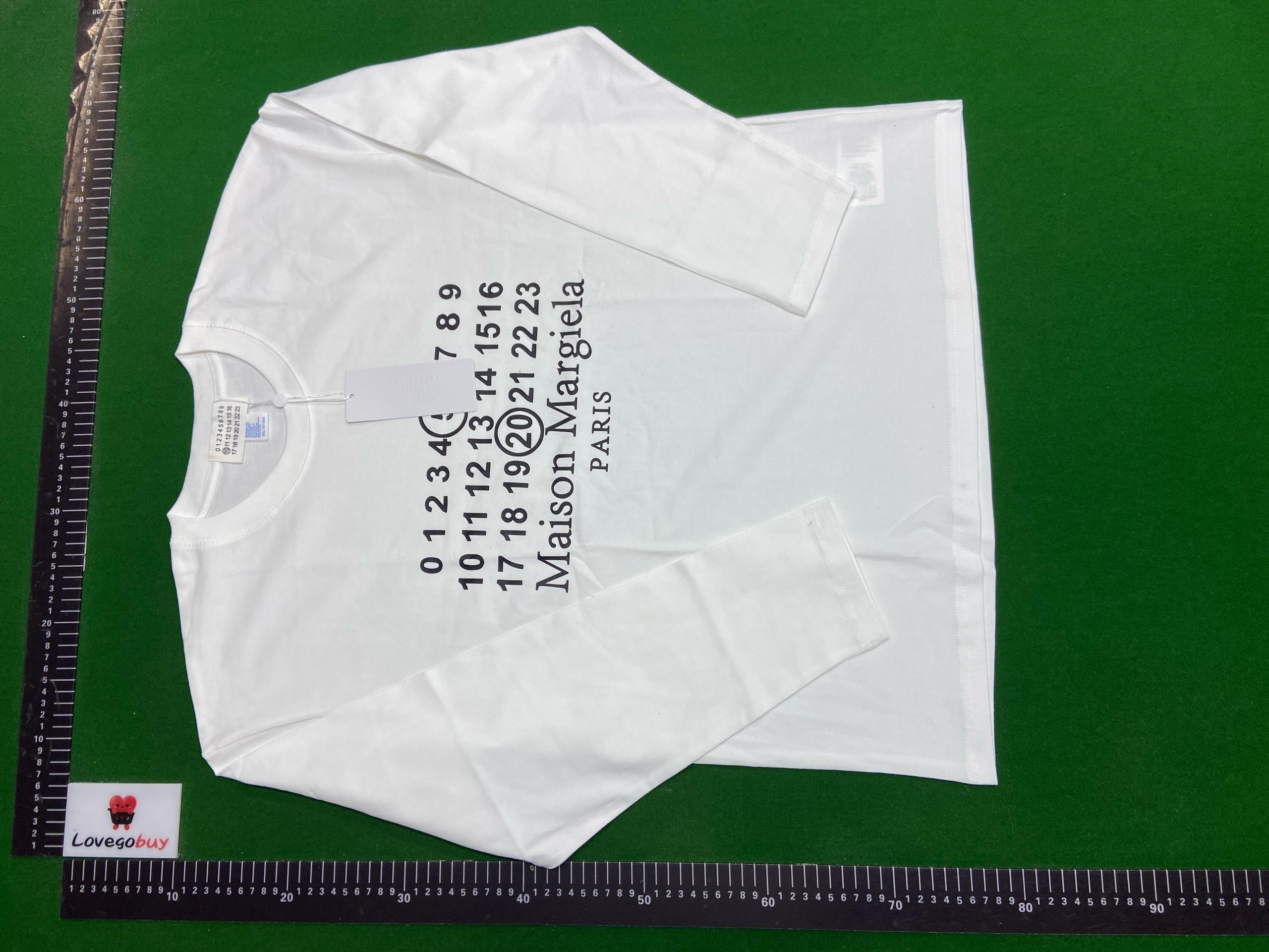 Foto QC 4 de Maison Margiela Numeric Logo Long Sleeve T-shirt White