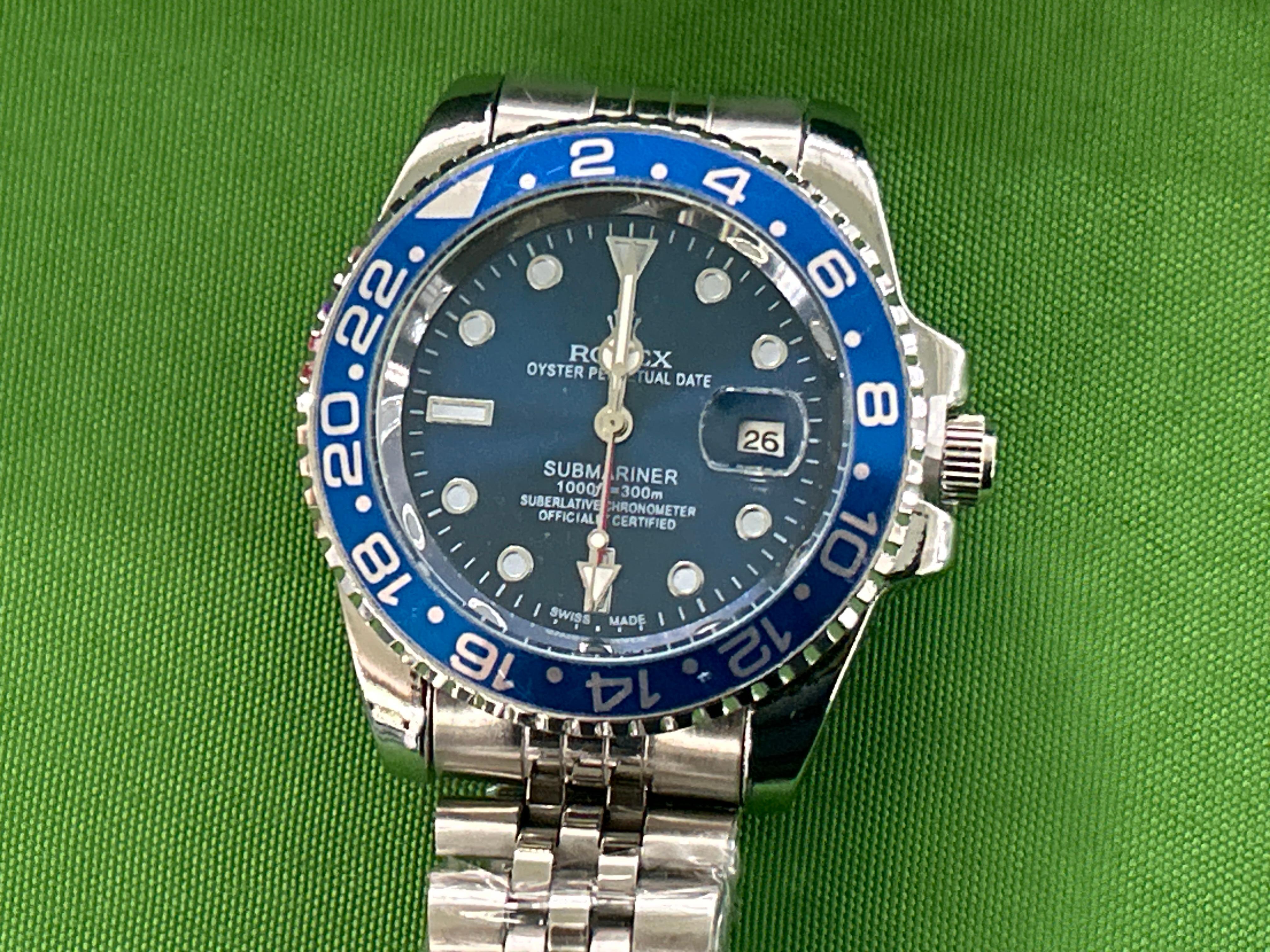 Foto QC 2 de Rolex Submariner Date 116610LV