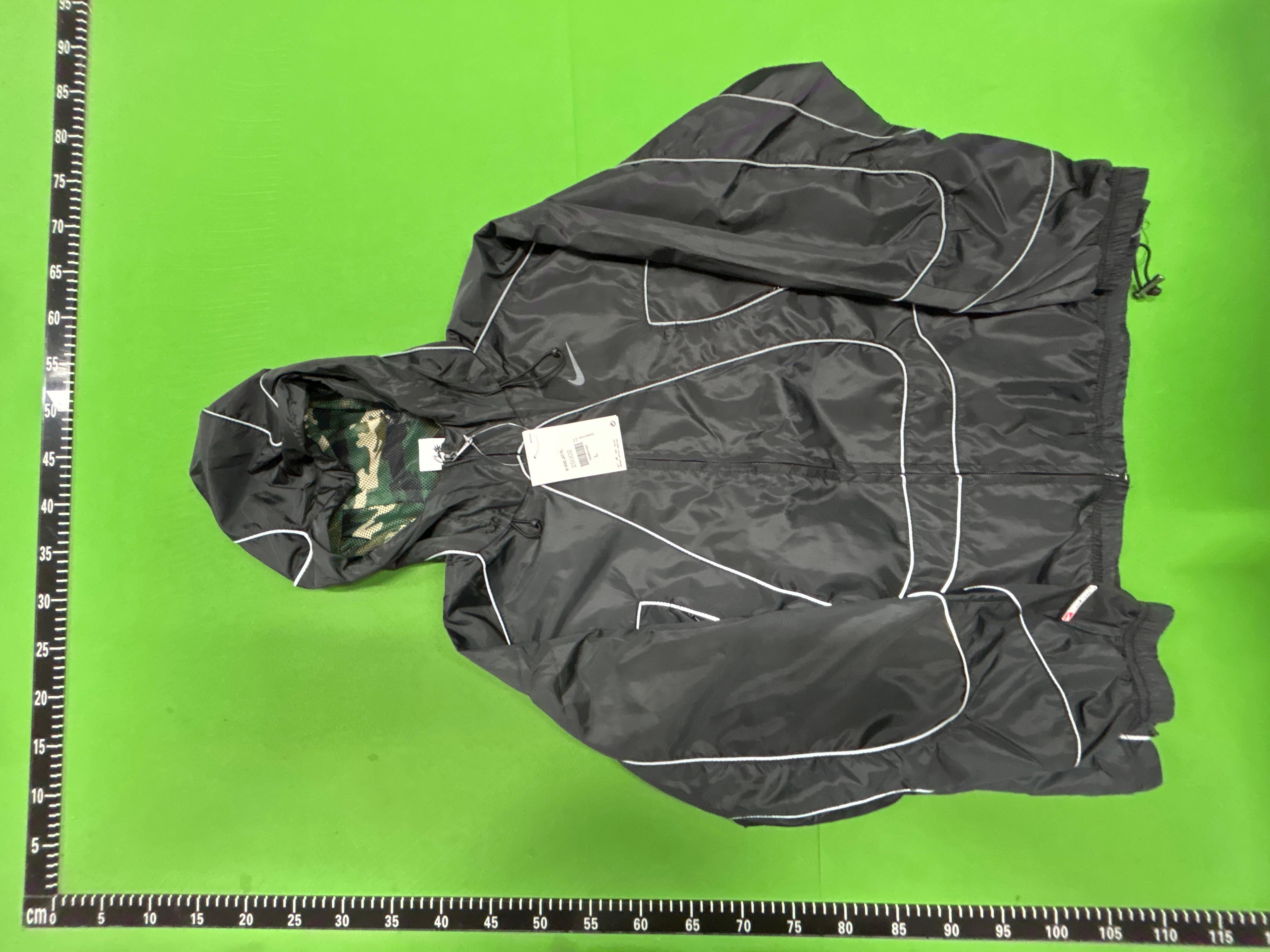 Foto QC 7 de Corteiz x Nike NRG Pants Track Reflective Black