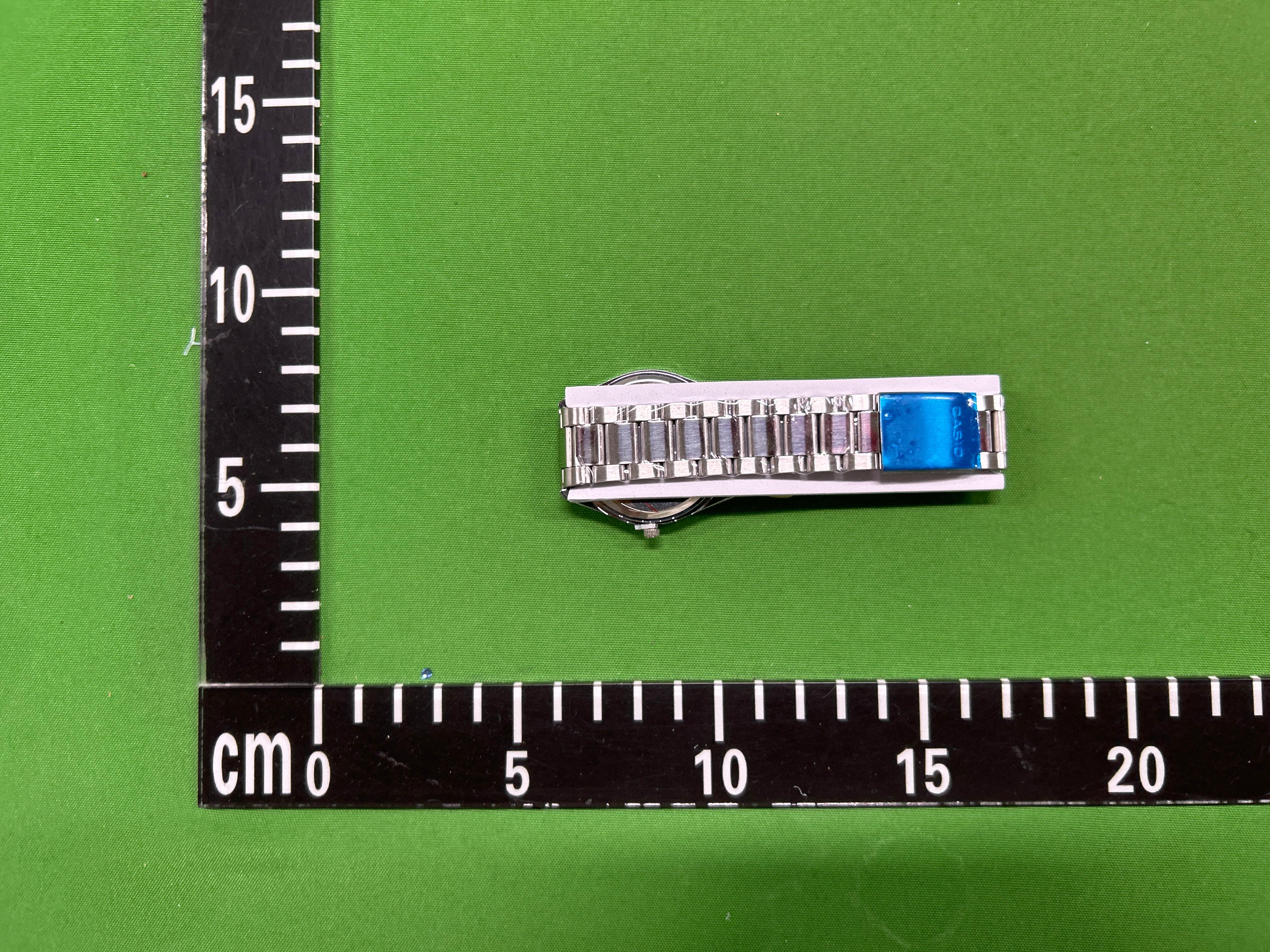 Foto QC 3 de Other Quartz Watch A130