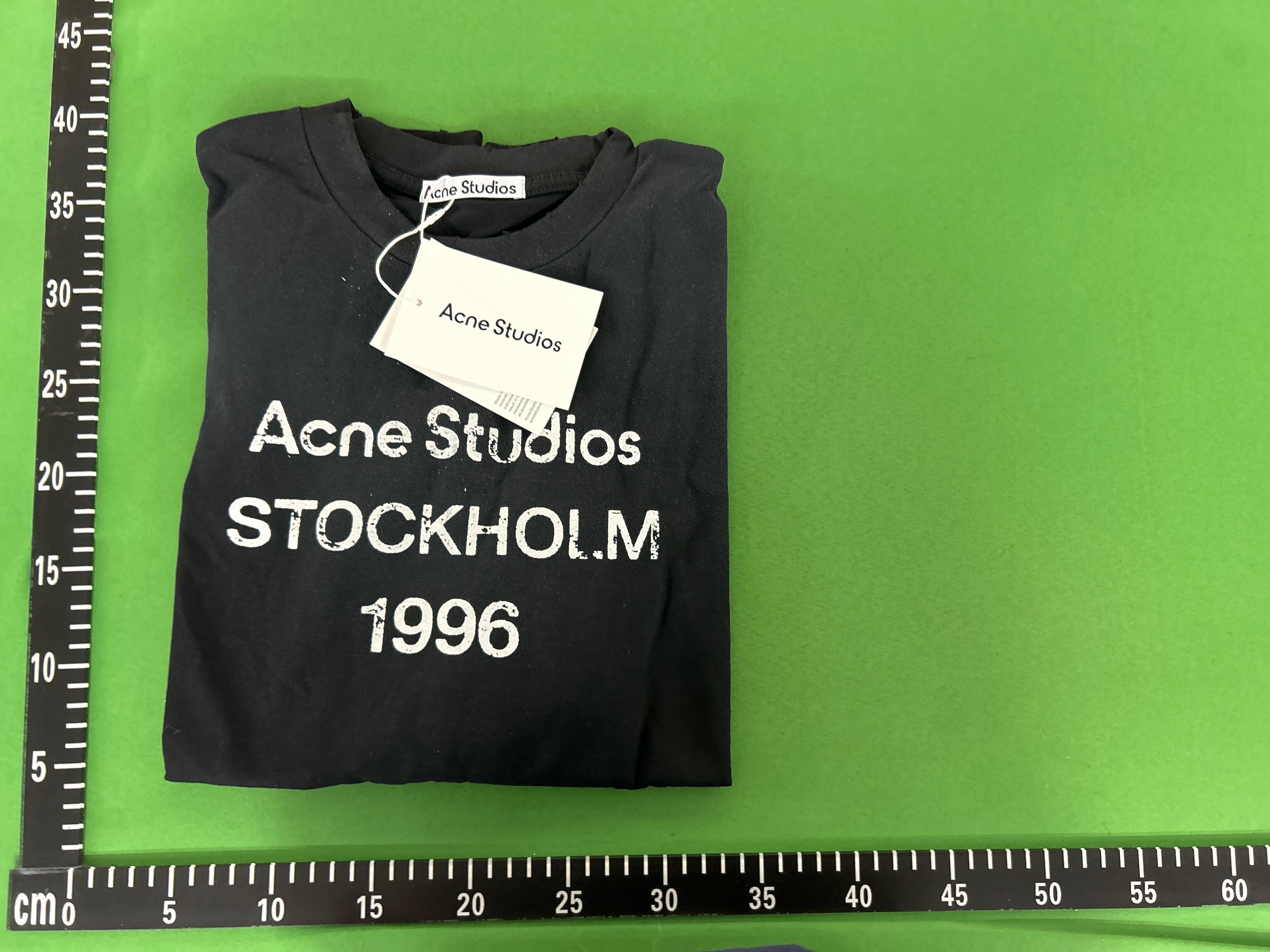 Foto QC 8 de Acne Studios T-shirt Script Logo Long Sleeve Faded Black