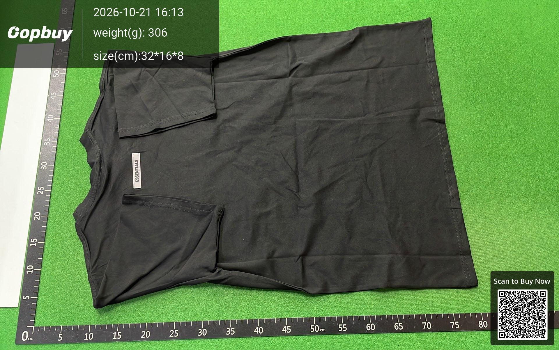 Foto QC 7 de Fear of God Essentials Sweat Shorts Red