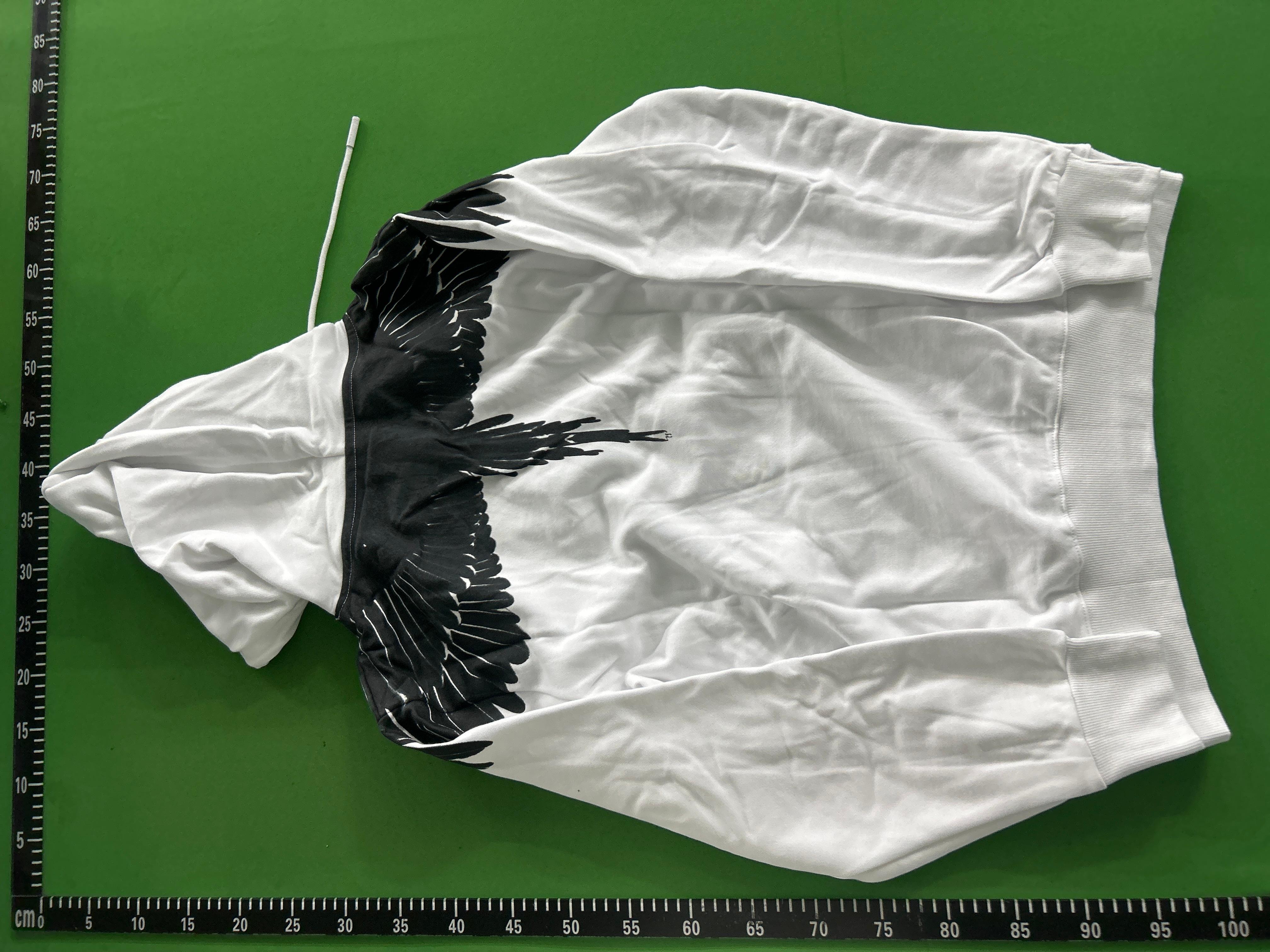 Foto QC 3 de Marcelo Burlon Hoodie Multi-Color Wings Black