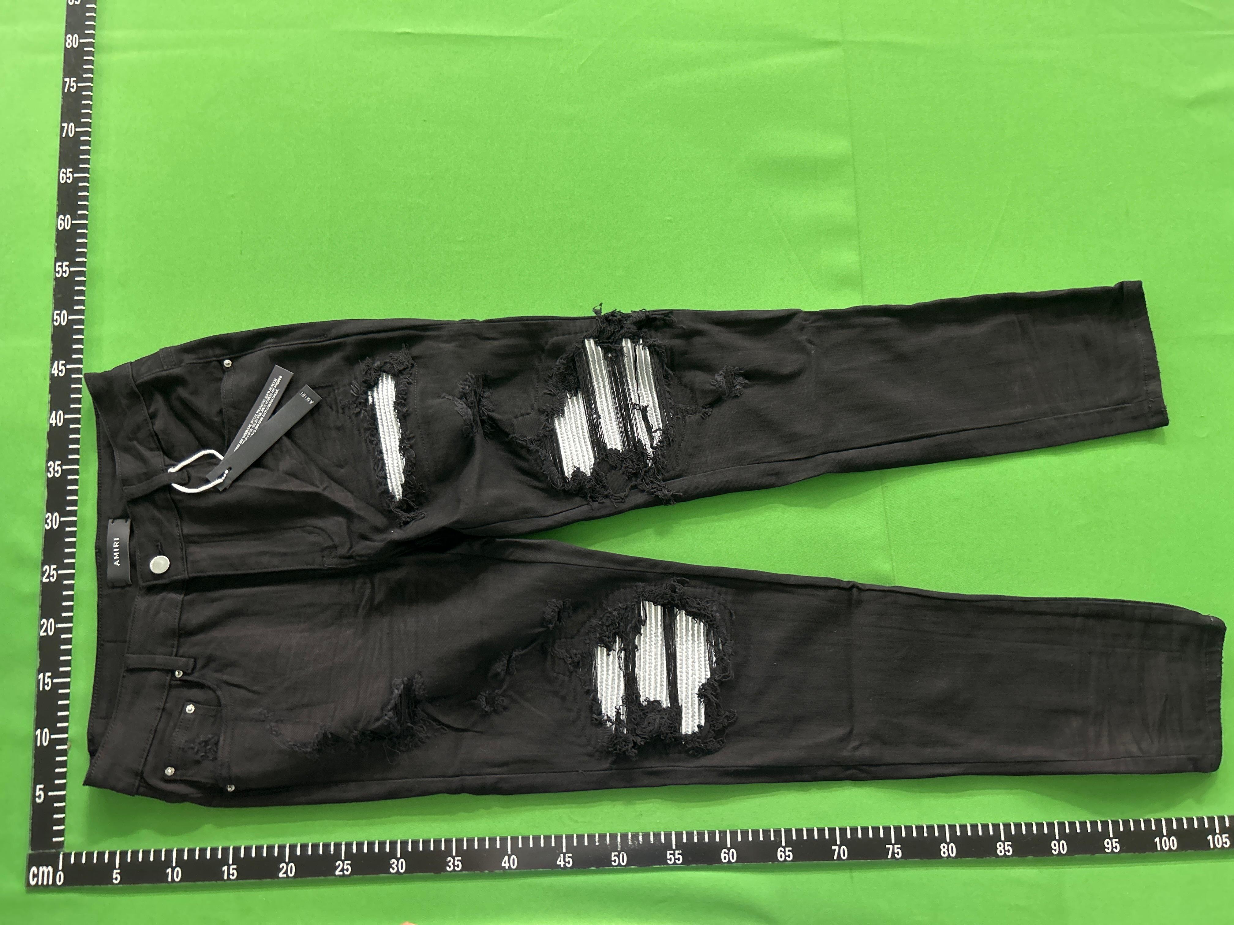 Foto QC 3 de Amiri Crystal Staggered Logo Jeans Distressed Skinny Light Blue