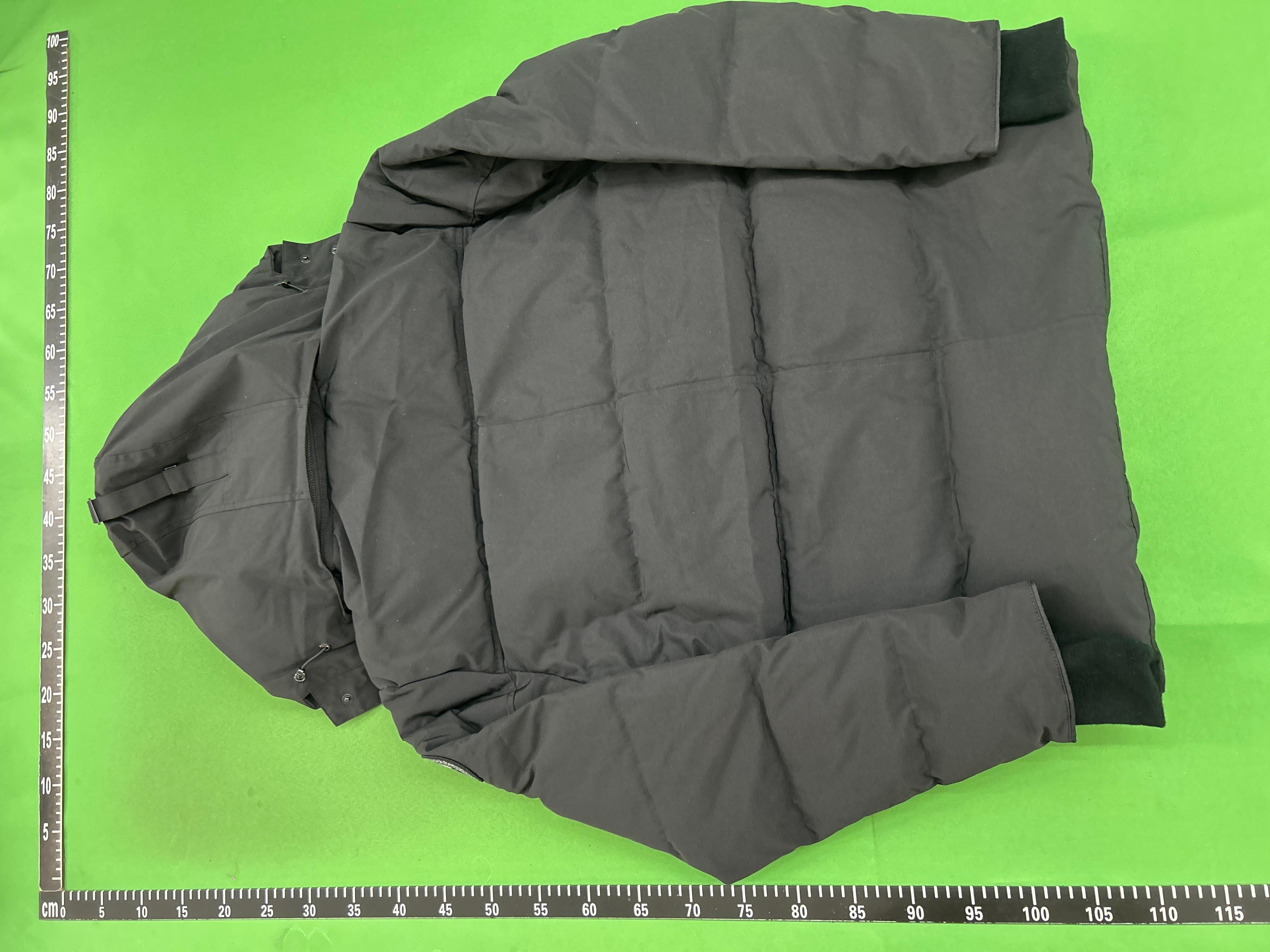Foto QC 8 de Canada Goose Macmillan Parka Black Label Puffer Jacket Down Graphite