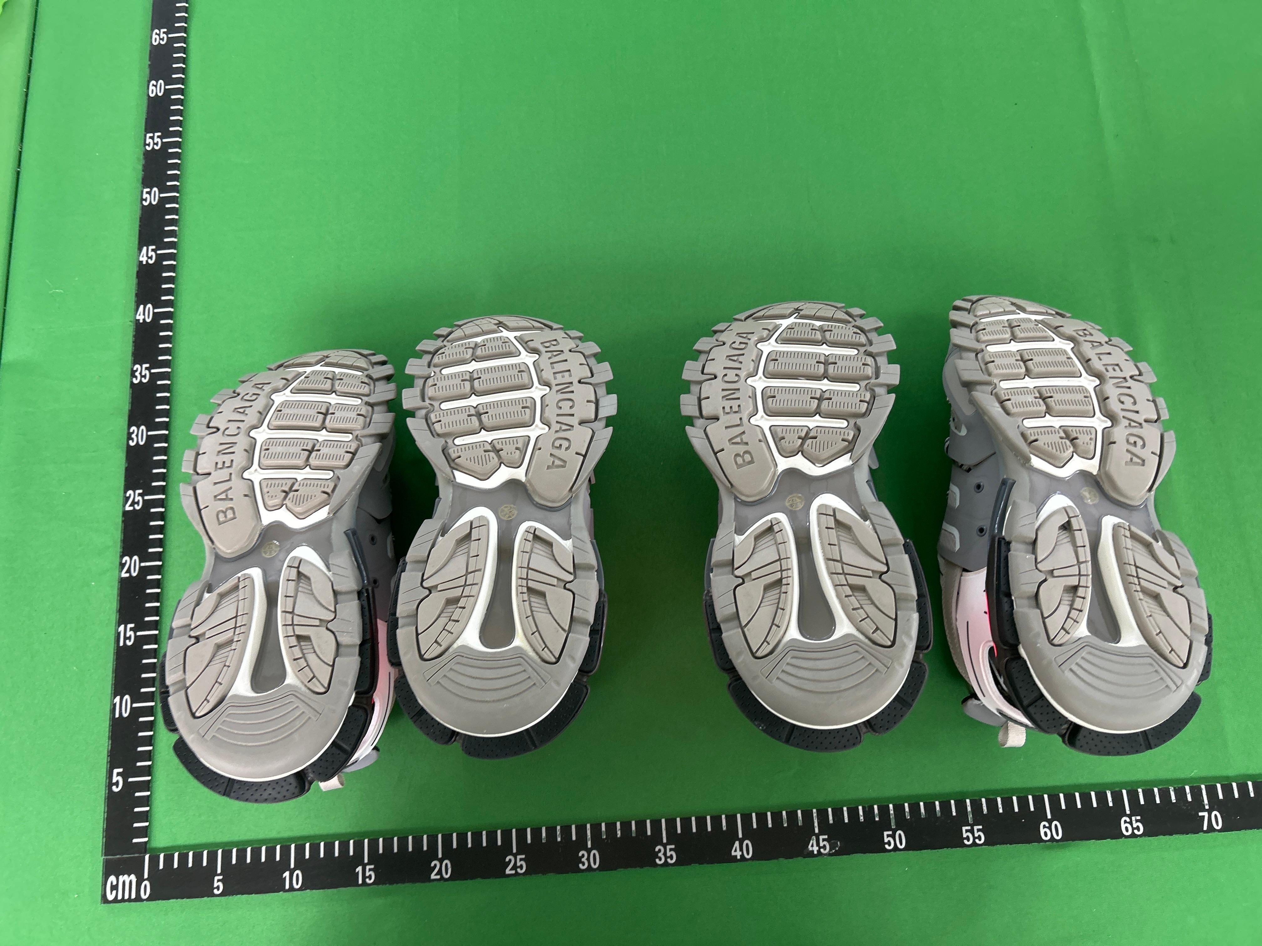 Foto QC 6 de Balenciaga Track LED Black White 542436 W1GB1 2045