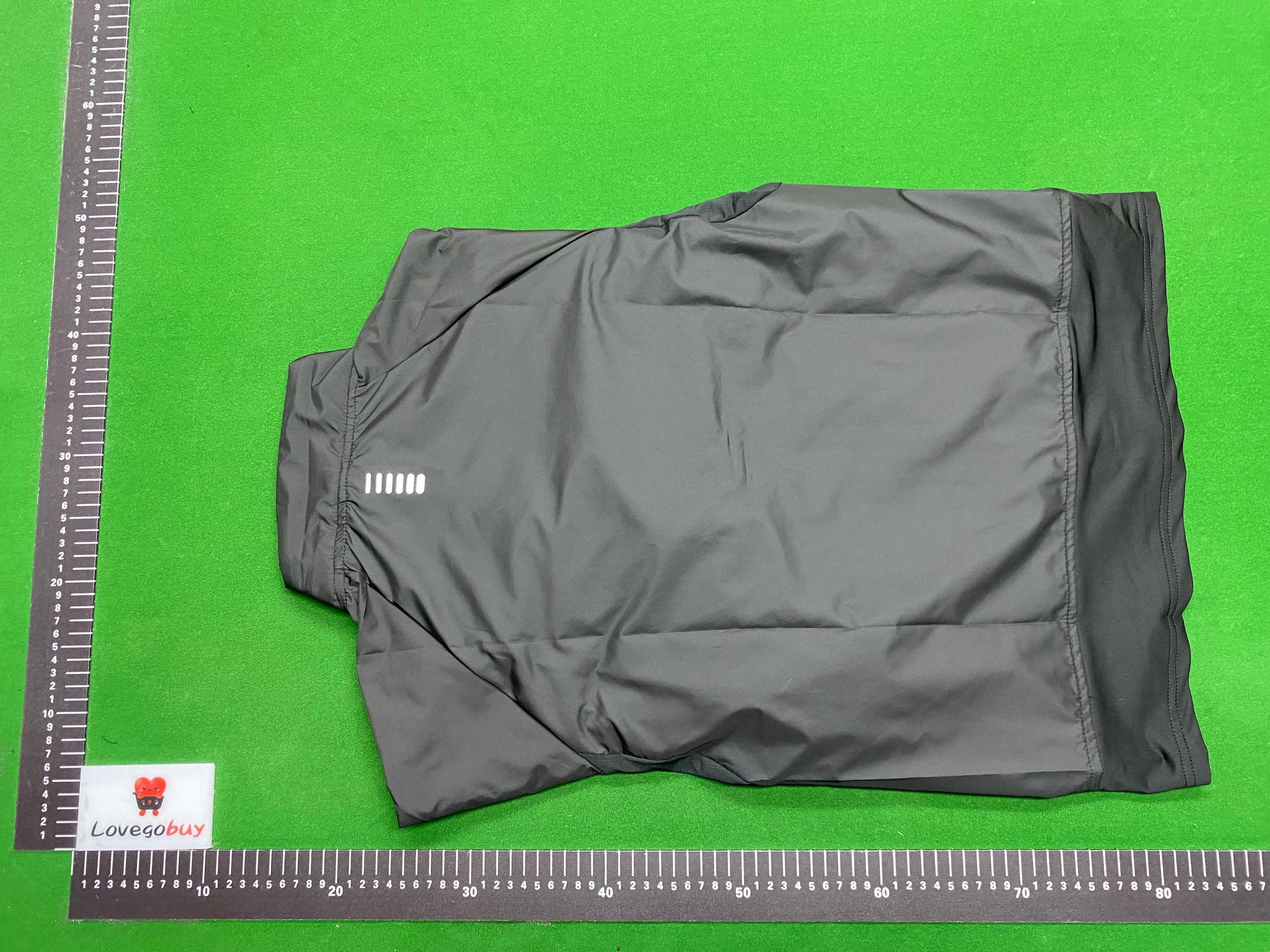 Foto QC 8 de Under Armour Isolation Hybrid Jacket Black