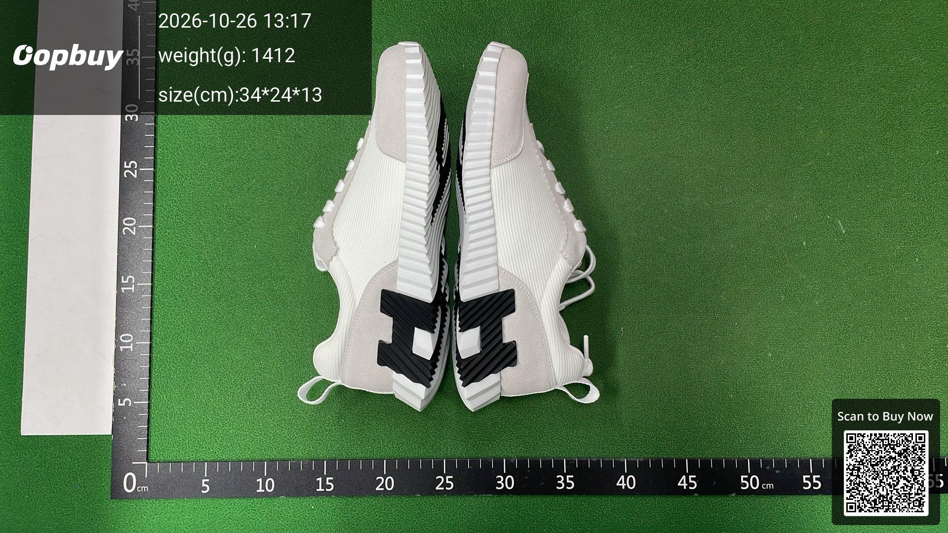 Foto QC 5 de Hermes Bouncing Mesh Suede Low White Beige