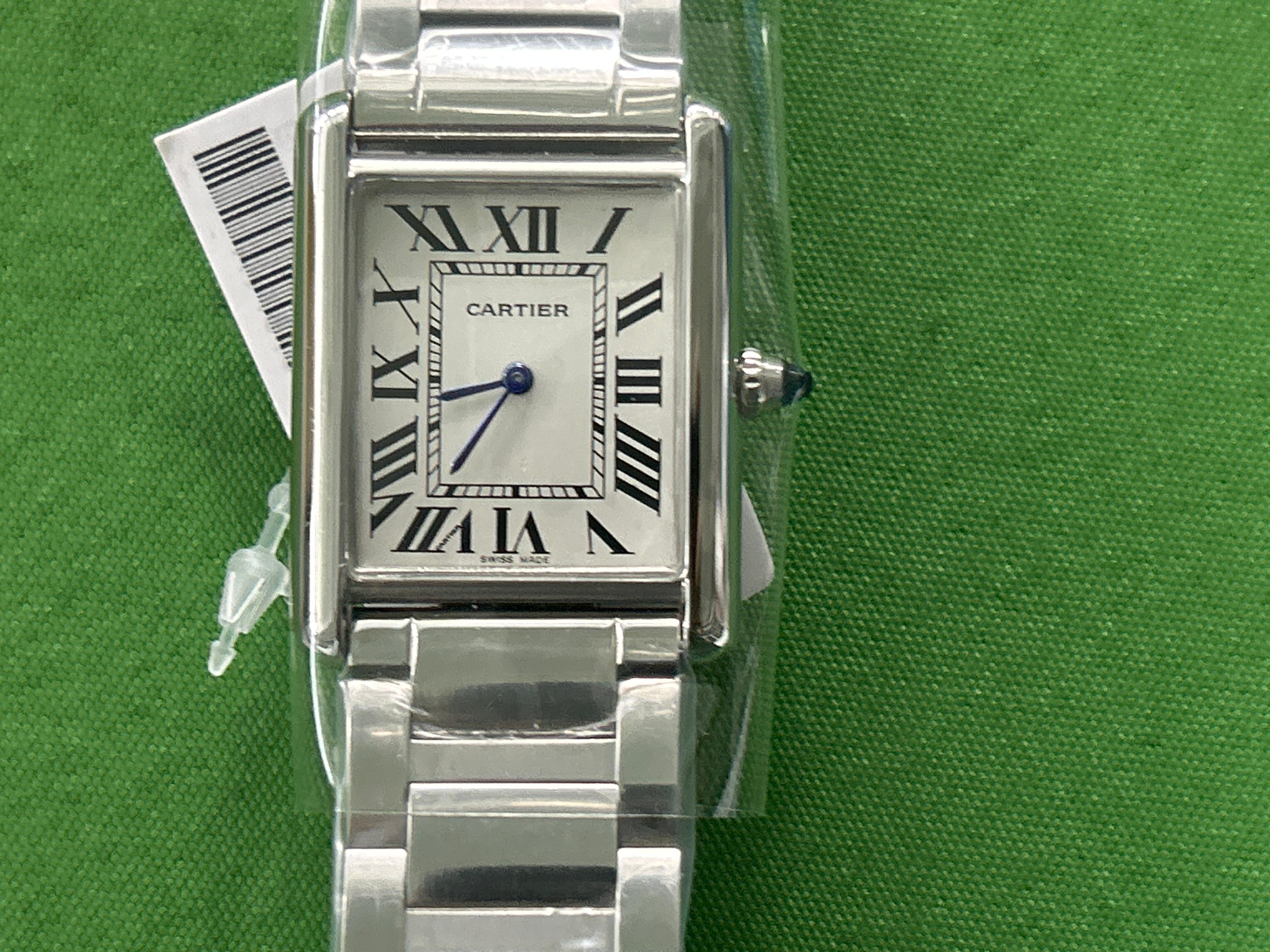 Foto QC 3 de Cartier Tank Must Diamond Bezel