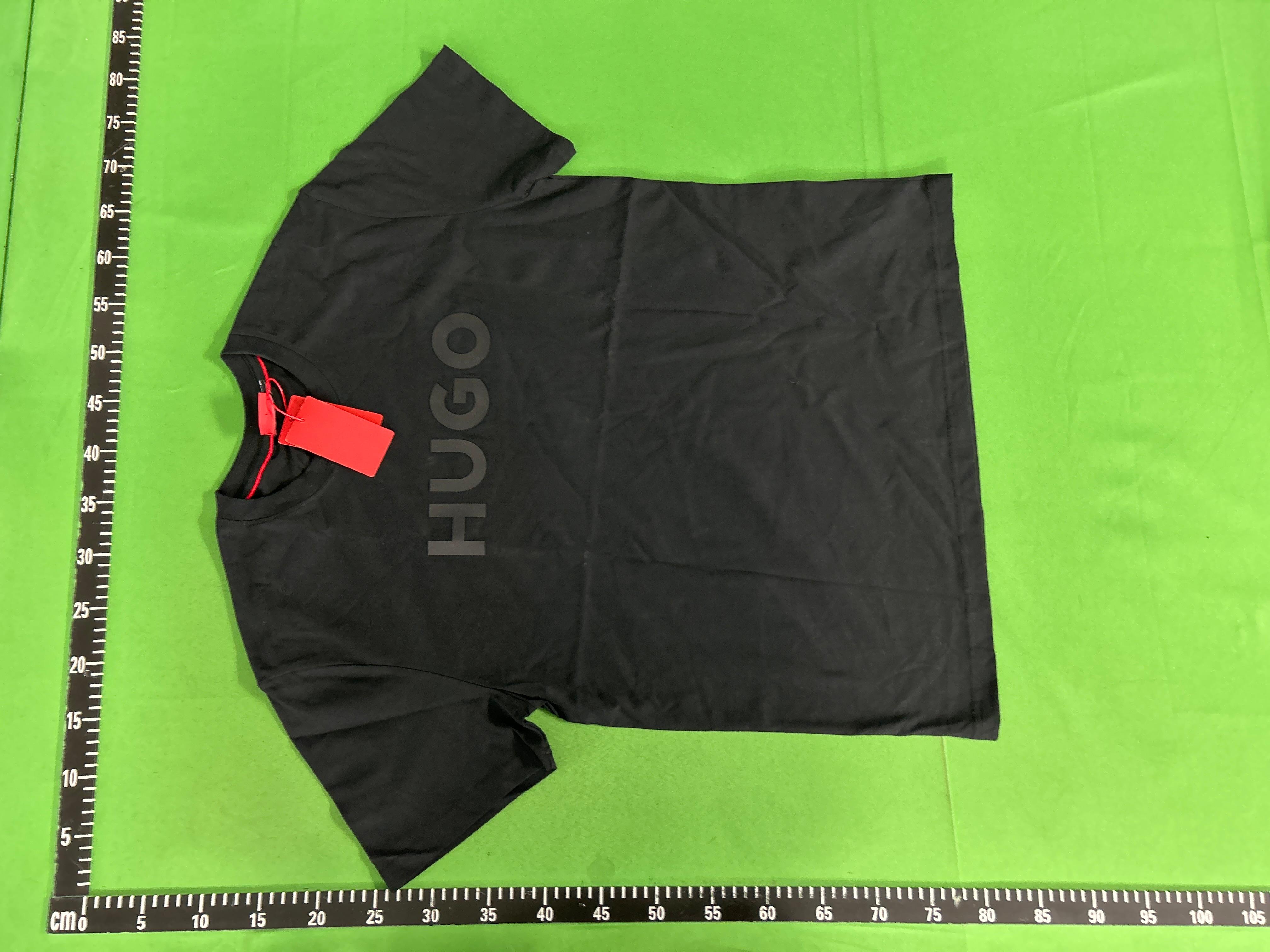 Foto QC 1 de Hugo Boss Pocket Logo T-shirt Black