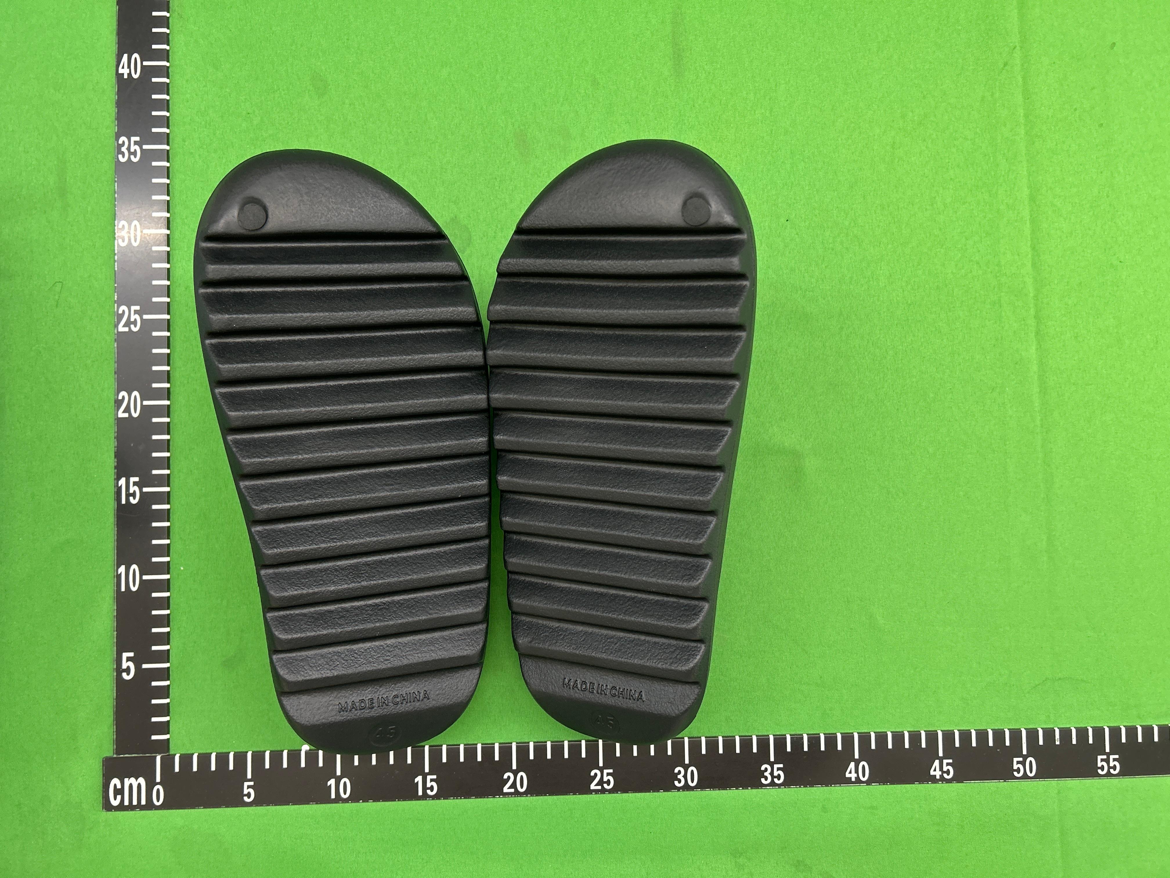 Foto QC 4 de adidas Yeezy Slide Onyx