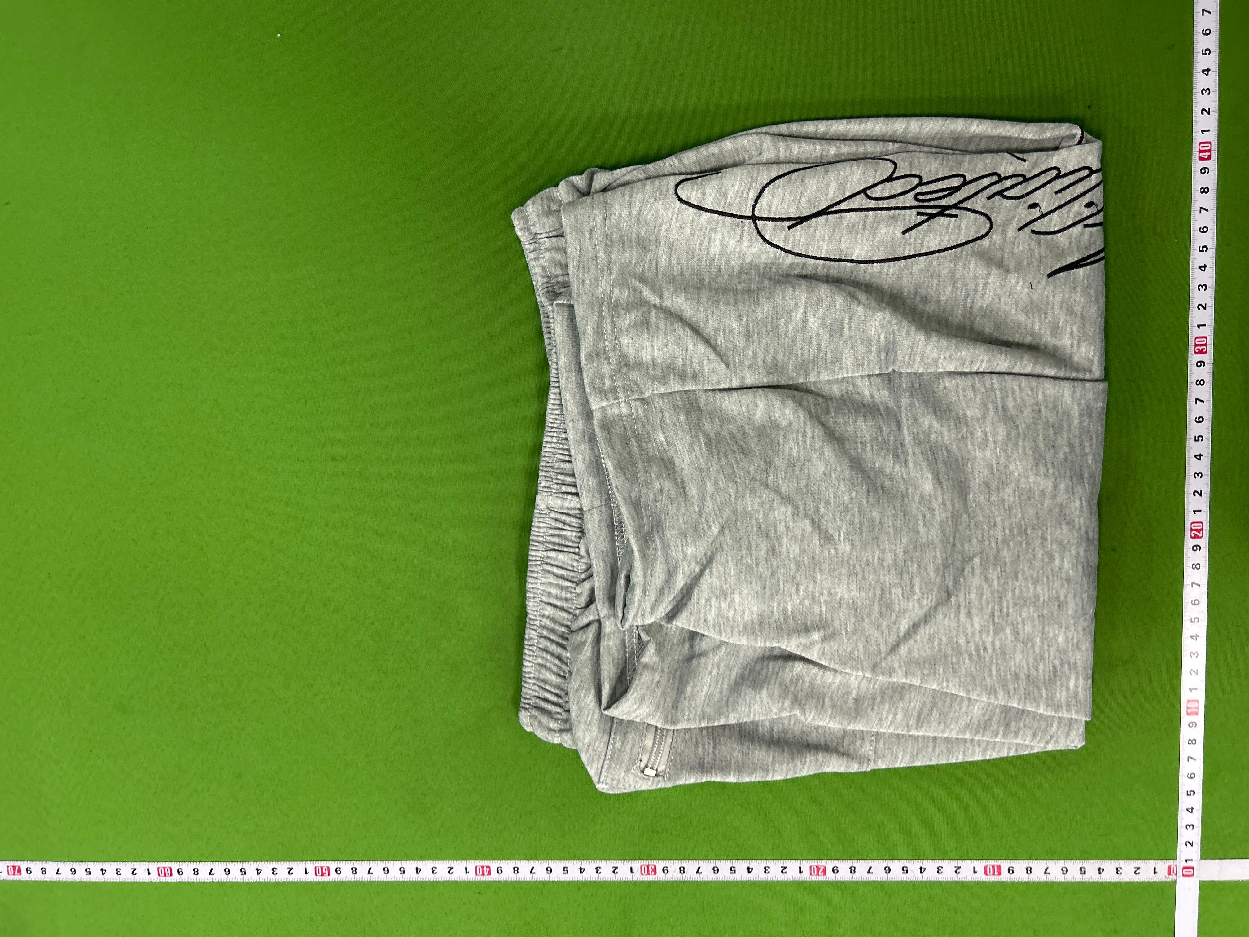 Foto QC 1 de Hellstar Sweat Shorts Script Embroidery Loose Grey