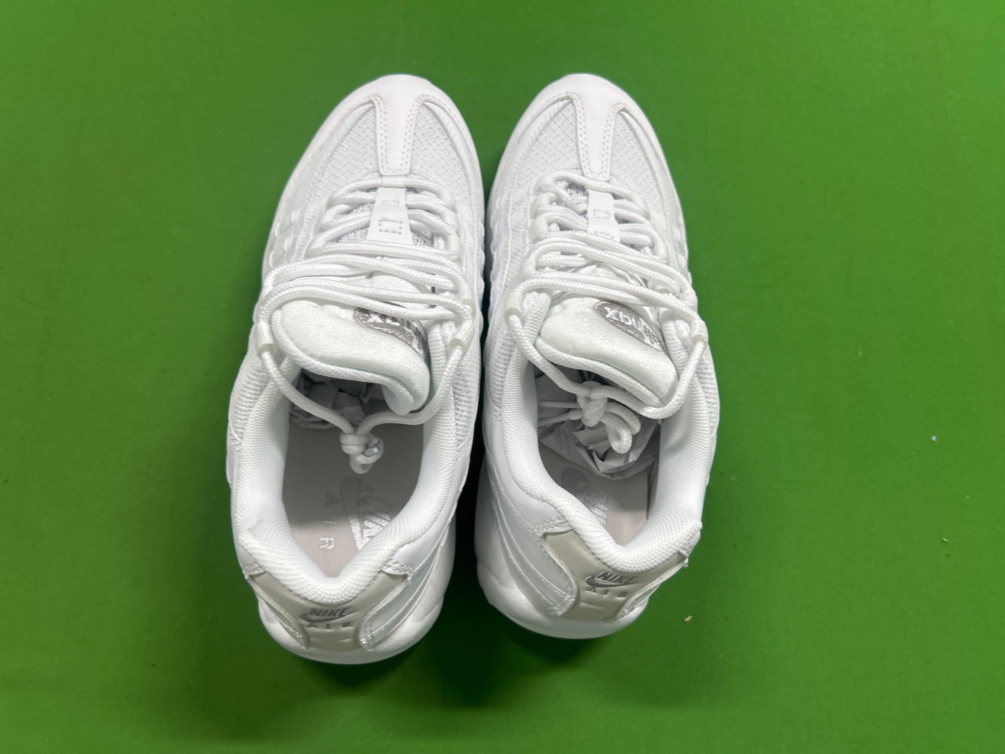 Foto QC 3 de Nike Air Max 95 Triple Black CI3705-001