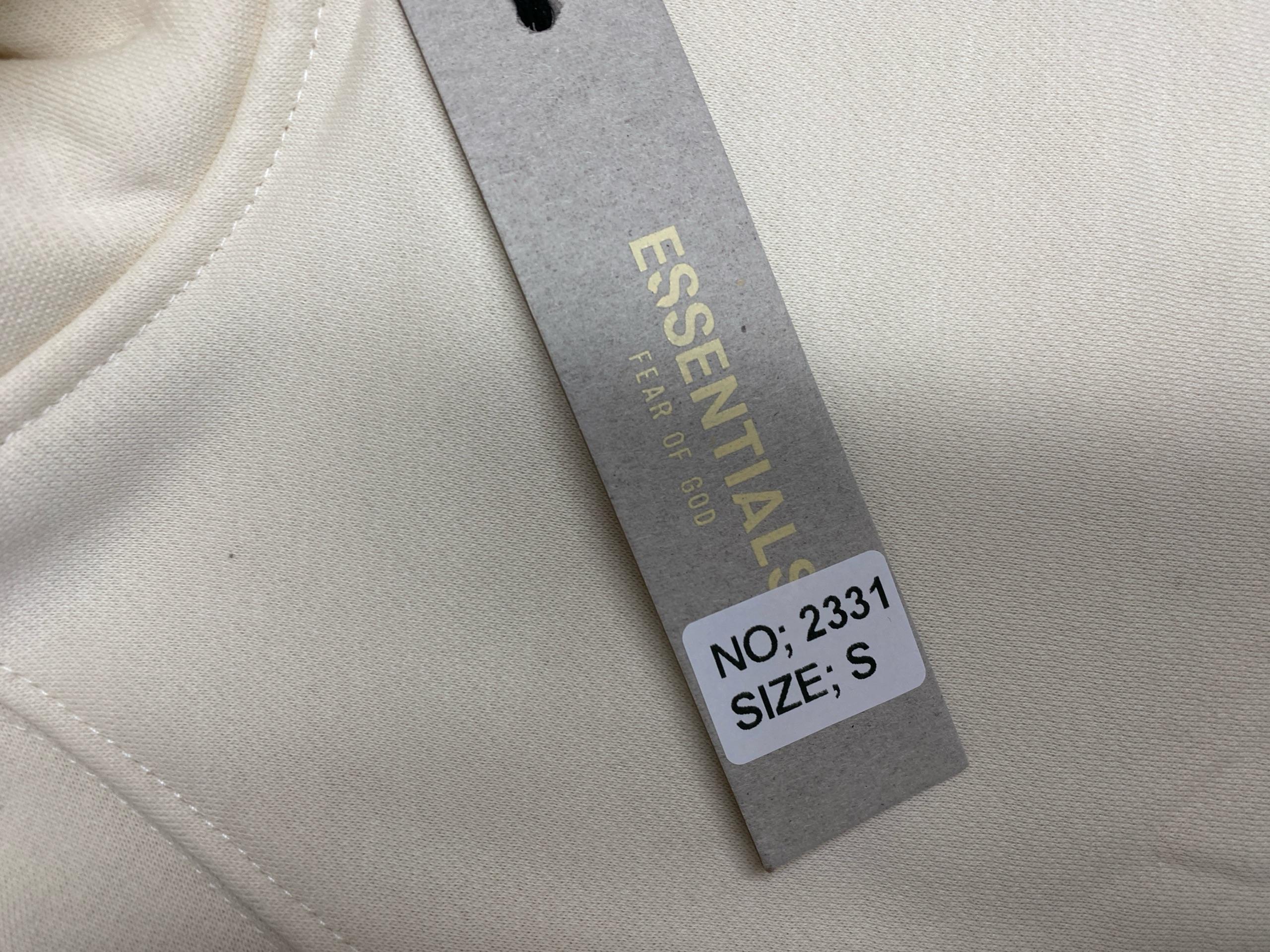 Foto QC 5 de Fear of God Essentials Set 2-Piece Taupe