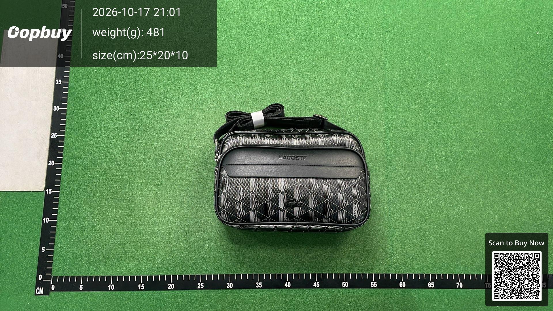 Foto QC 1 de Lacoste The Blend Camera Bag Green Monogram Canvas