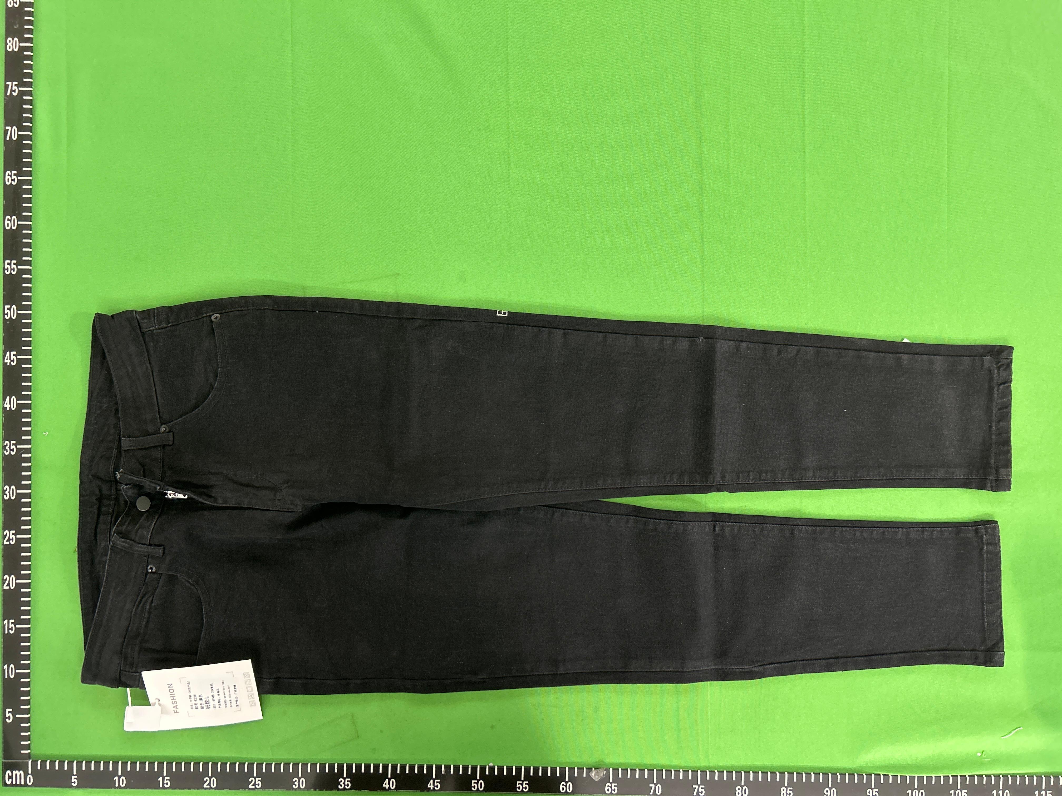 Foto QC 3 de Amiri MX1 Jeans Distressed Skinny Light Blue