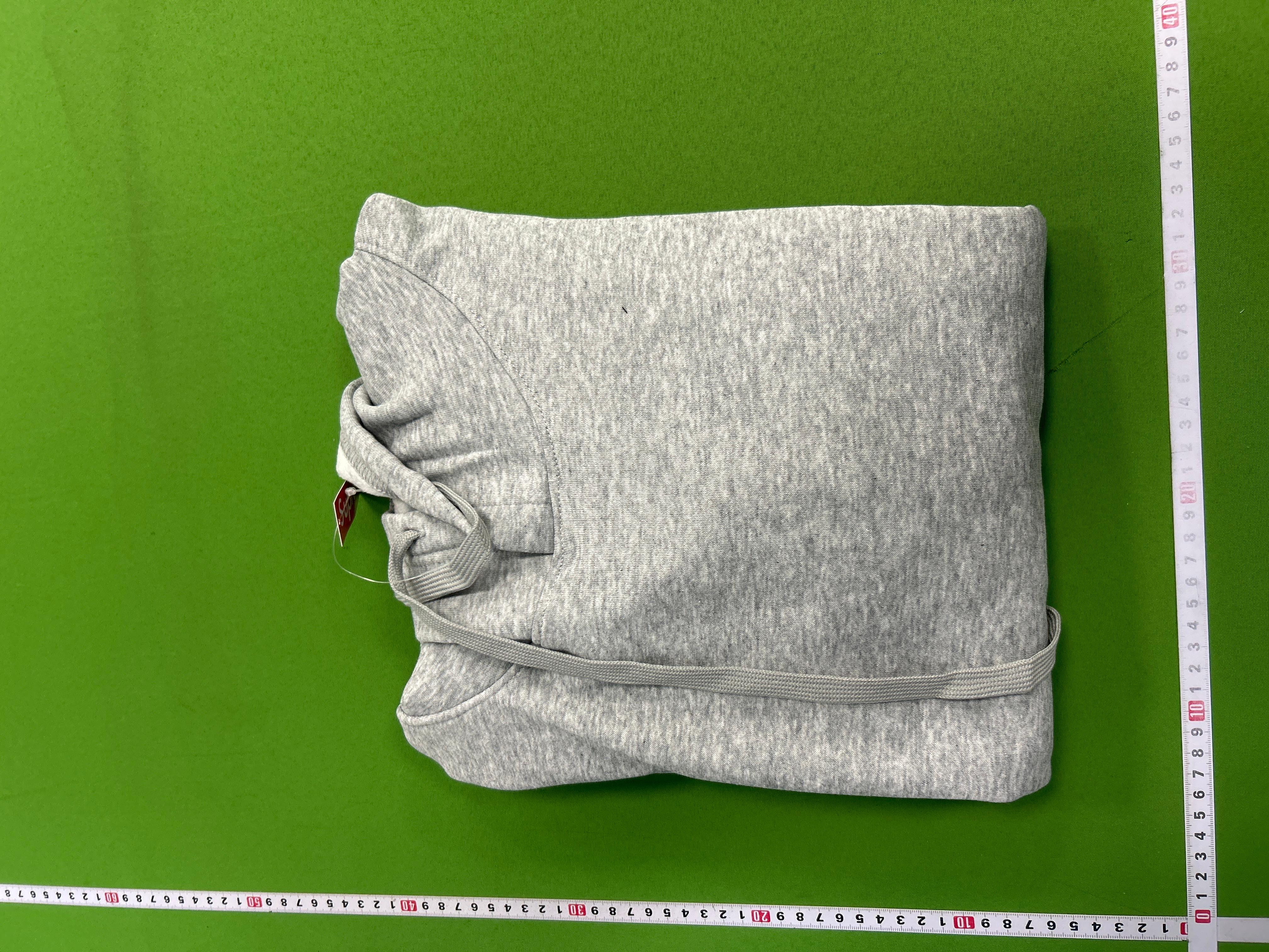 Foto QC 1 de Supreme Satin Applique Hooded Sweater Heather Grey