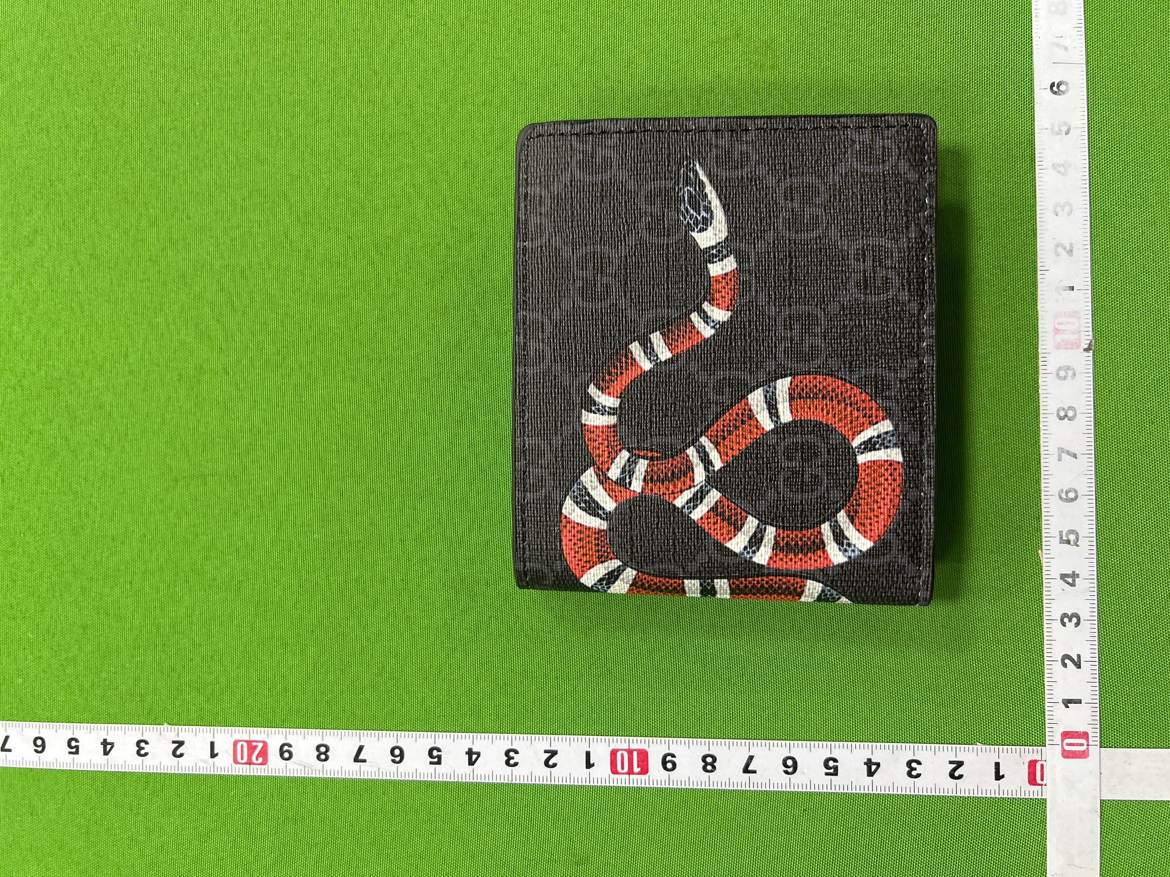 Foto QC 7 de Louis Vuitton Supreme Slender Wallet Epi Black