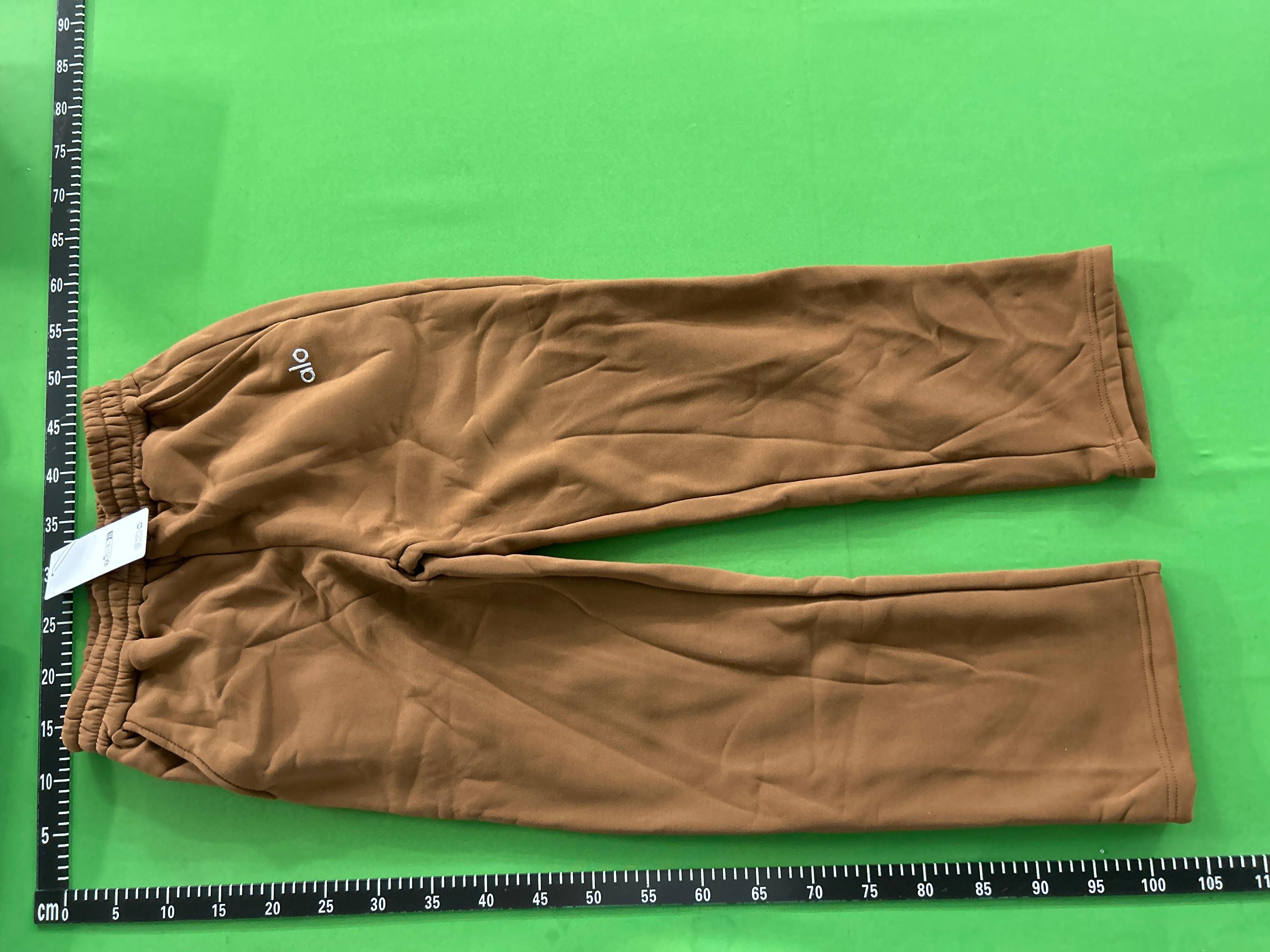 Foto QC 7 de Alo Yoga Accolade Sweatpants Straight Leg Espresso
