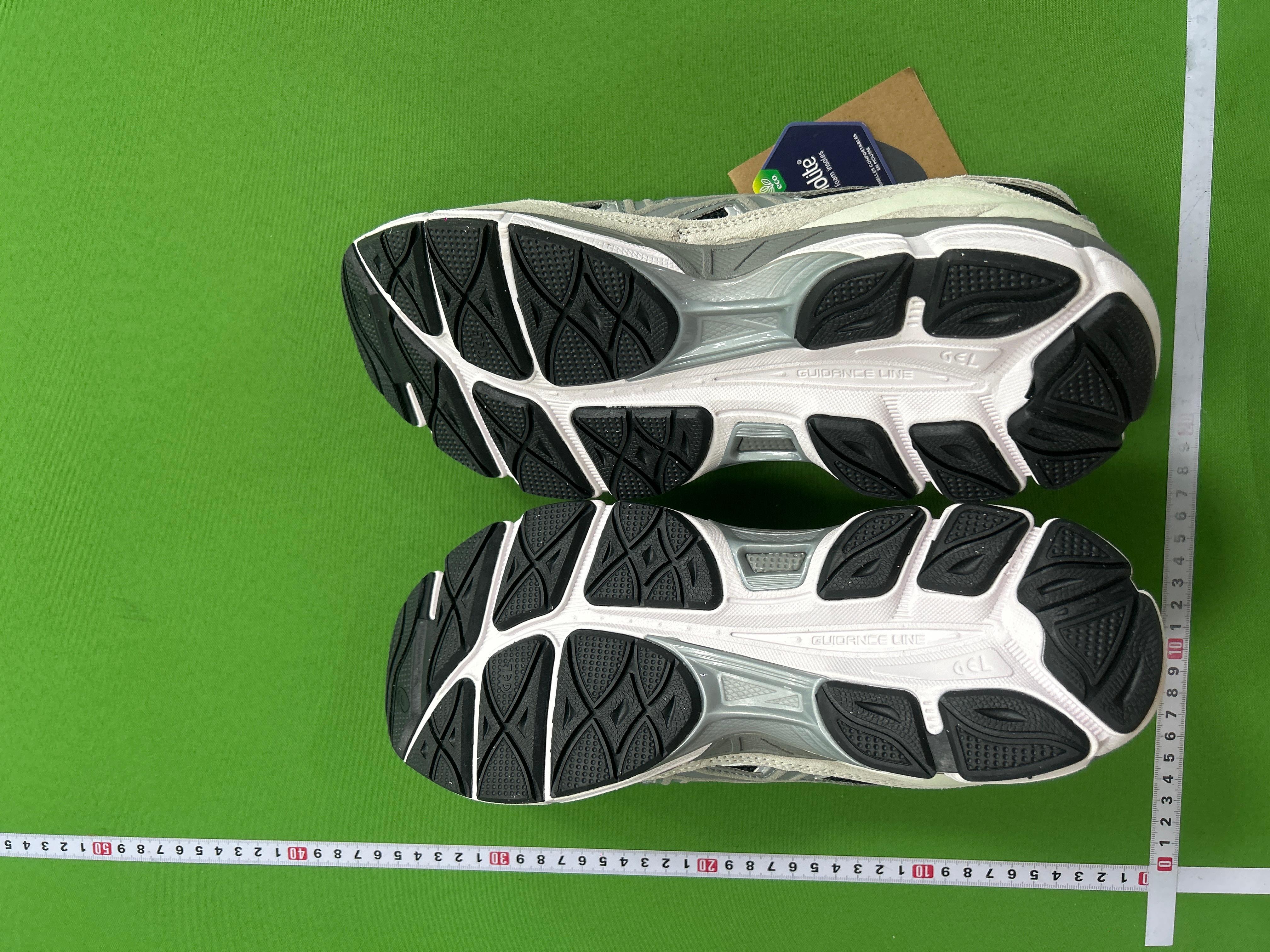 Foto QC 4 de Asics GEL-NYC Cream Rose Water 1203A383-106