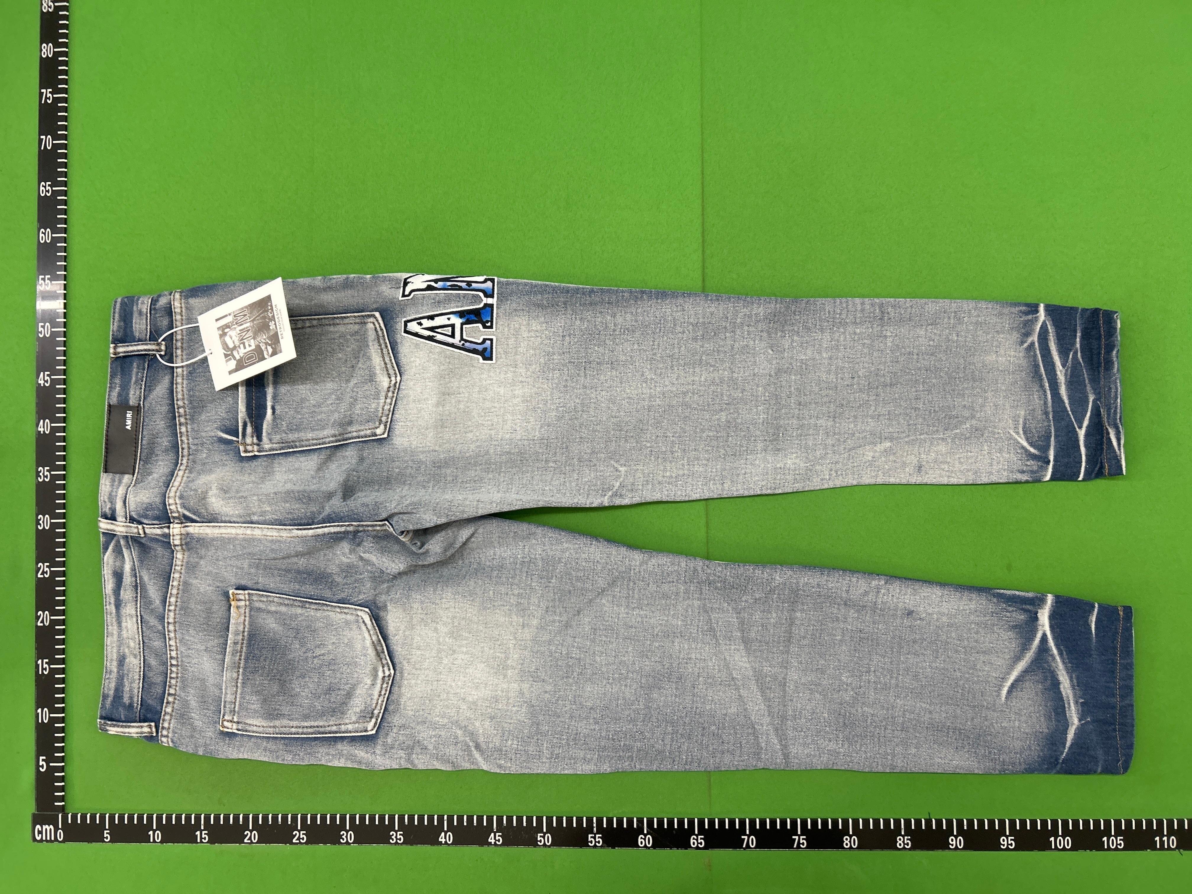 Foto QC 7 de Amiri Jeans Slim Distressed Black